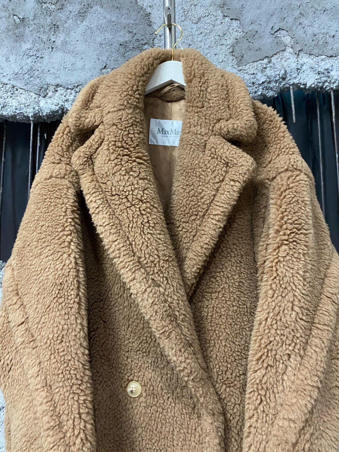 Max Mara MaxMara Teddy Coat in Warm Brown Size S / US 4 / IT 40 - 3 Thumbnail