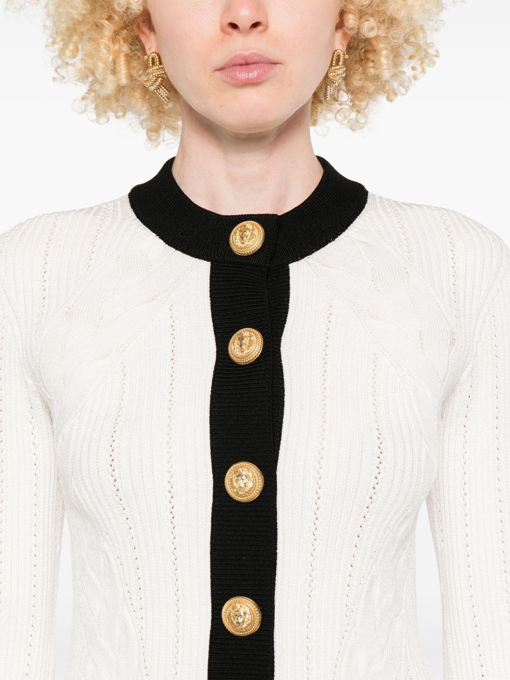 Balmain KNITTED CREWNECK CARDIGAN Size S / US 4 / IT 40 - 4 Thumbnail