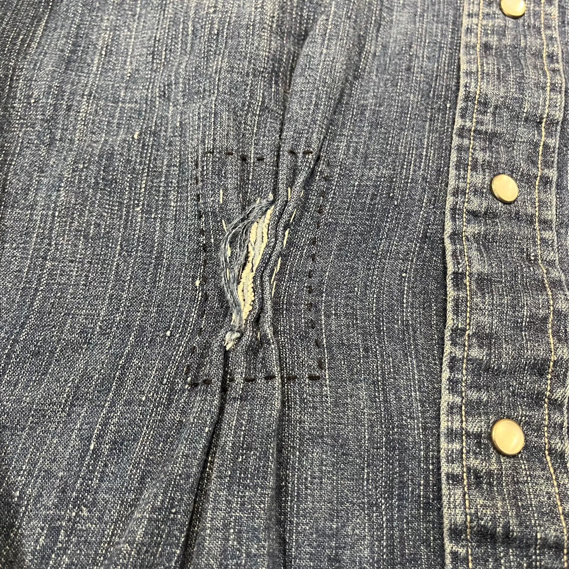 RRL Ralph Lauren Vintage RRL Distressed Denim Western Shirt Size US M / EU 48-50 / 2 - 6 Thumbnail