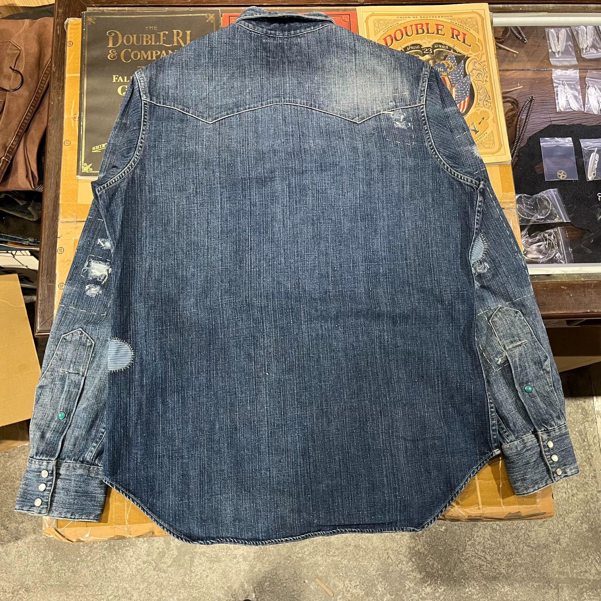 RRL Ralph Lauren Vintage RRL Distressed Denim Western Shirt Size US M / EU 48-50 / 2 - 2 Thumbnail