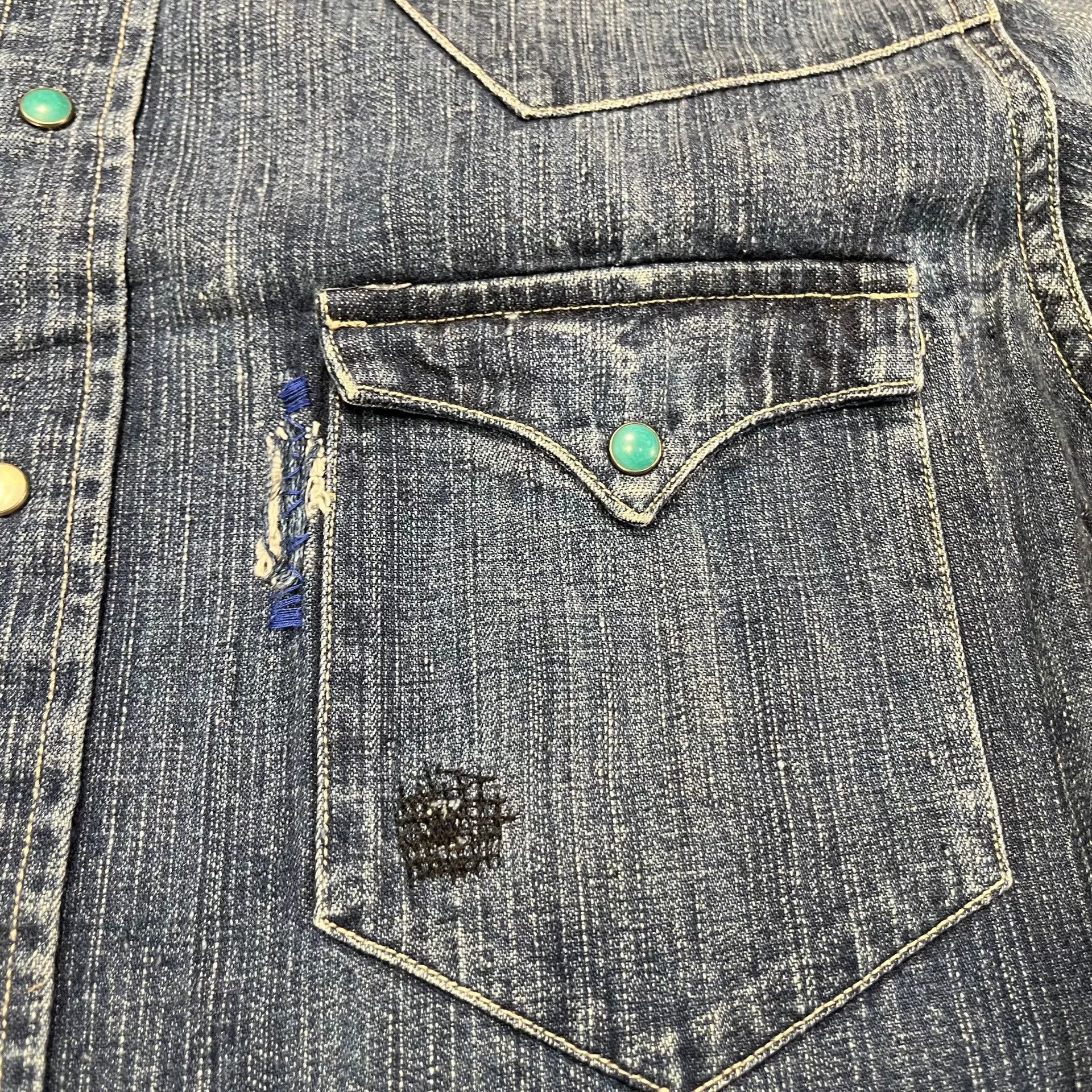 RRL Ralph Lauren Vintage RRL Distressed Denim Western Shirt Size US M / EU 48-50 / 2 - 5 Thumbnail