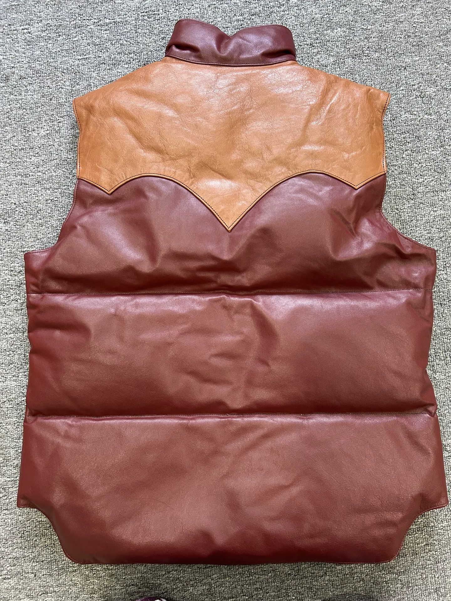 Rainbow Country Rainbow Country Down Vest for Men Size US M / EU 48-50 / 2 - 6 Thumbnail