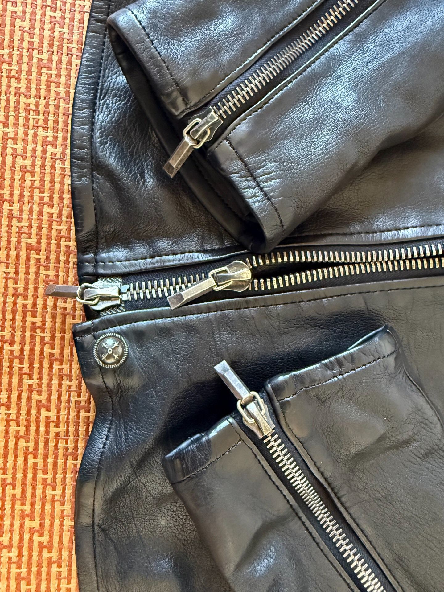 Isamu Katayama Backlash Elegant Black Leather Jacket by Backlash Size US M / EU 48-50 / 2 - 3 Thumbnail
