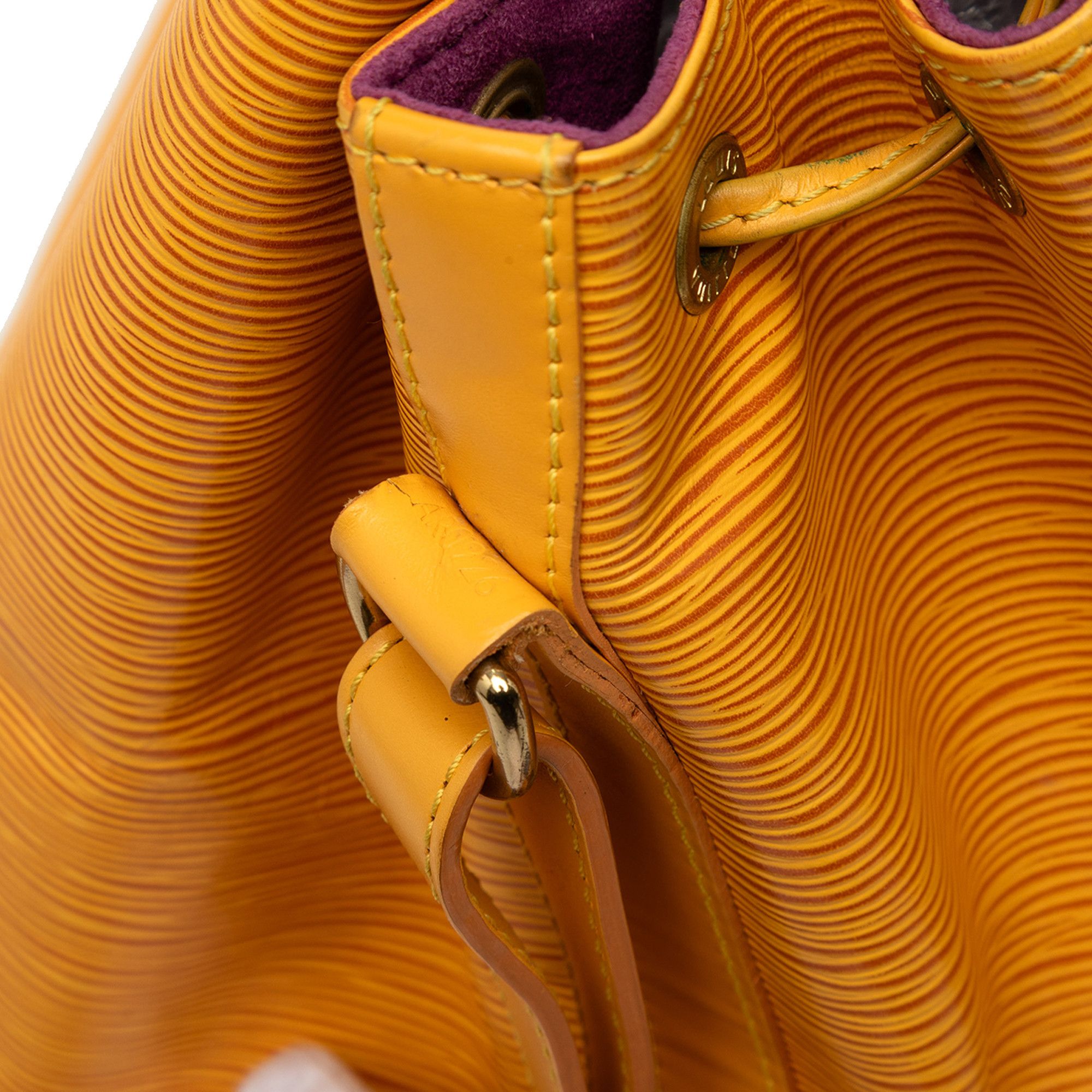 Louis Vuitton Louis Vuitton Epi Noe GM Size ONE SIZE - 6 Thumbnail