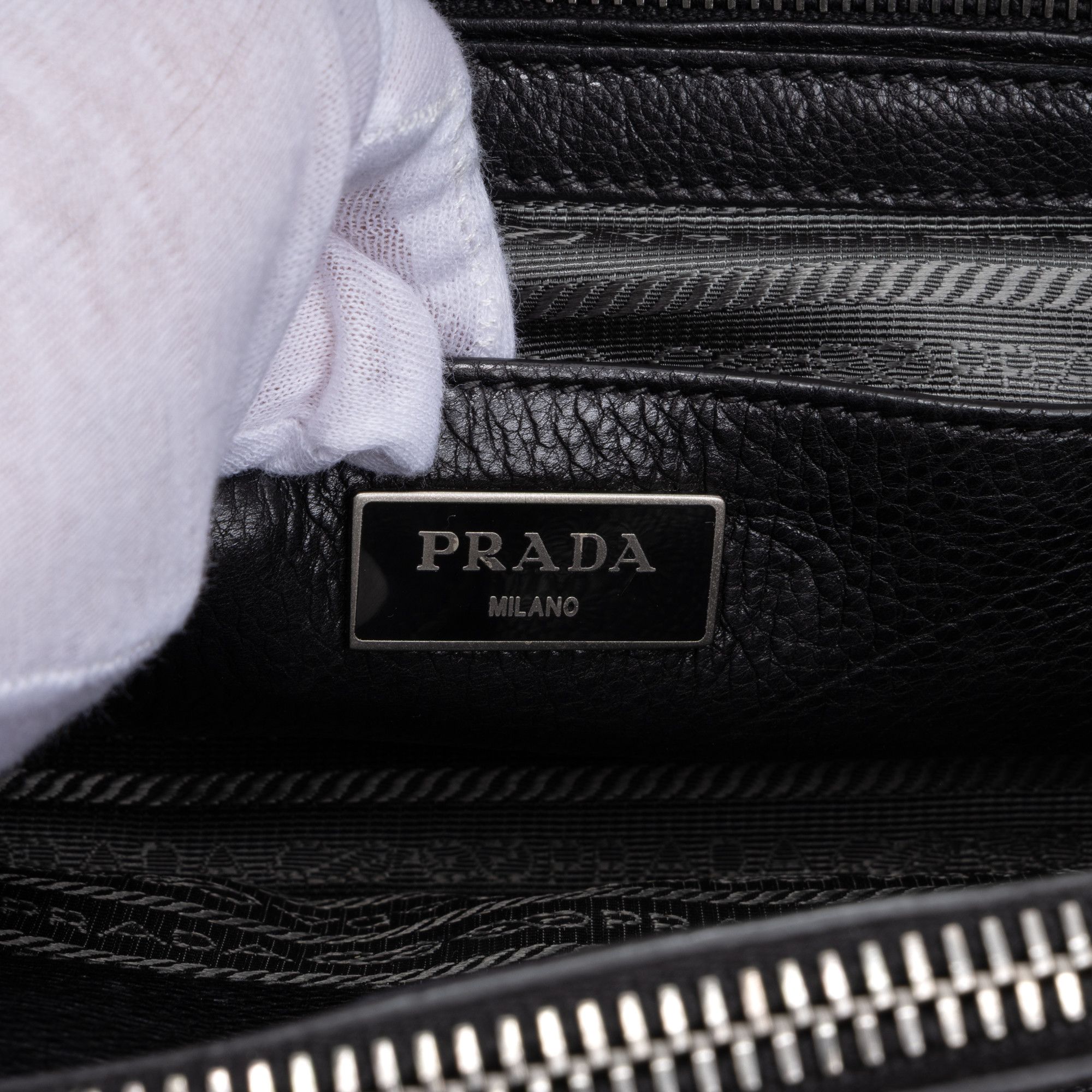 Prada Crossbody Double Zipper Shopping Cabas Size ONE SIZE - 11 Thumbnail