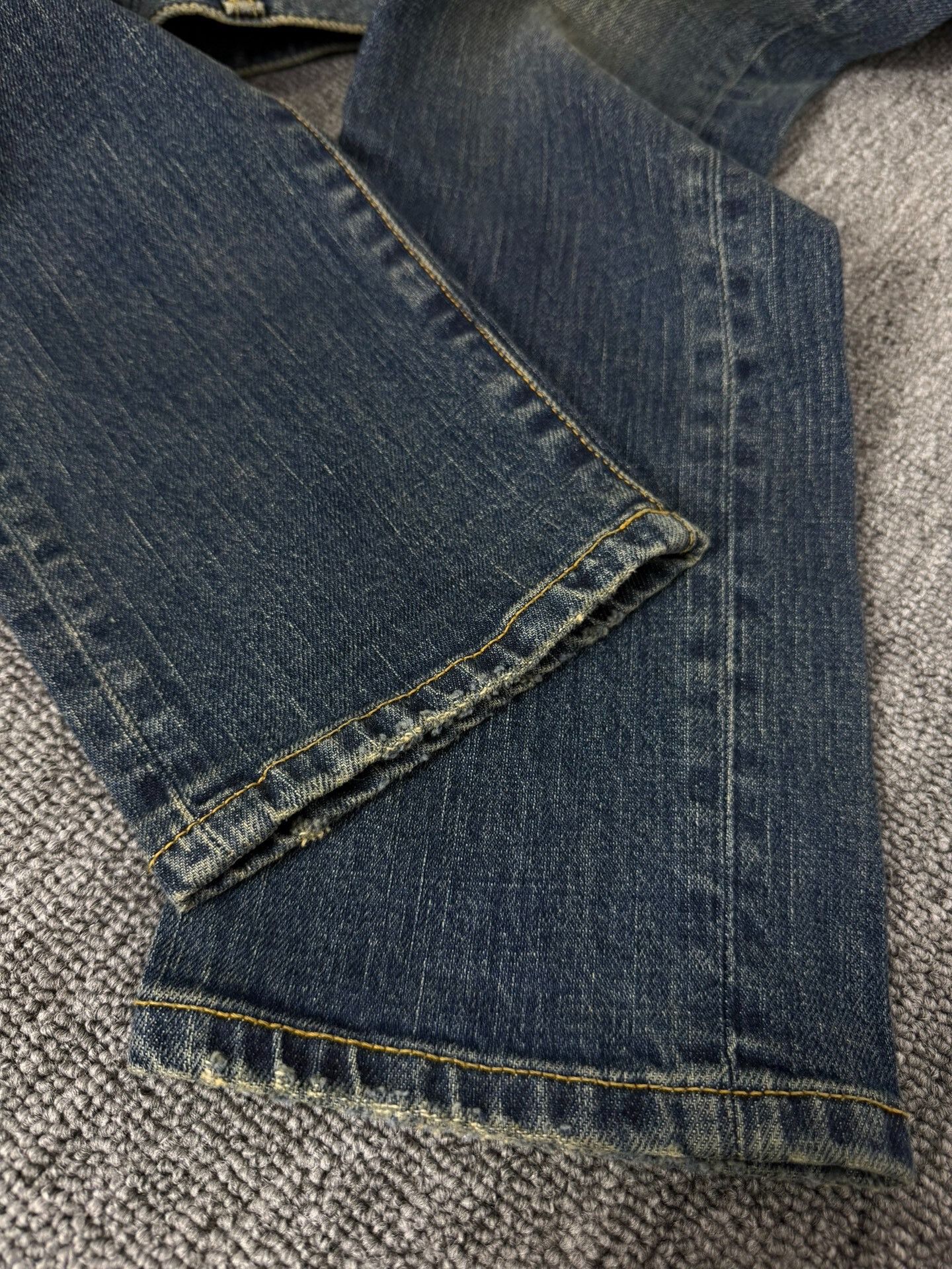 Saint Laurent Paris Saint Laurent Blue Washed Denim Jeans Size US 29 - 4 Thumbnail
