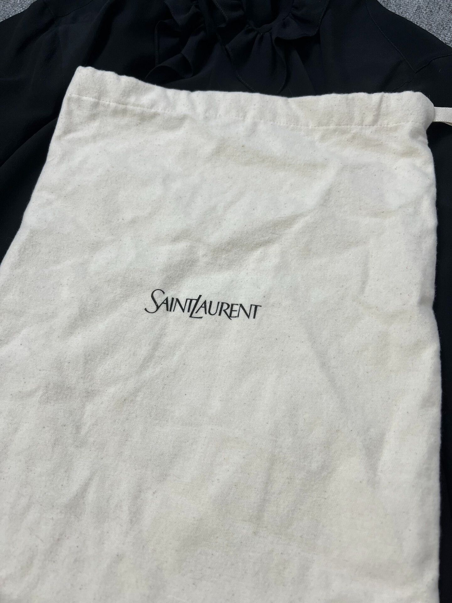 Saint Laurent Paris Saint Laurent Black Silk Bow Tie Shirt Size S / US 4 / IT 40 - 5 Thumbnail