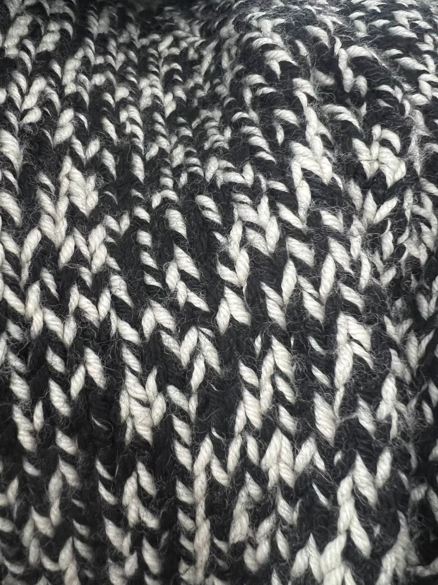 Saint Laurent Paris Saint Laurent Black and White Sweater Size US M / EU 48-50 / 2 - 3 Thumbnail