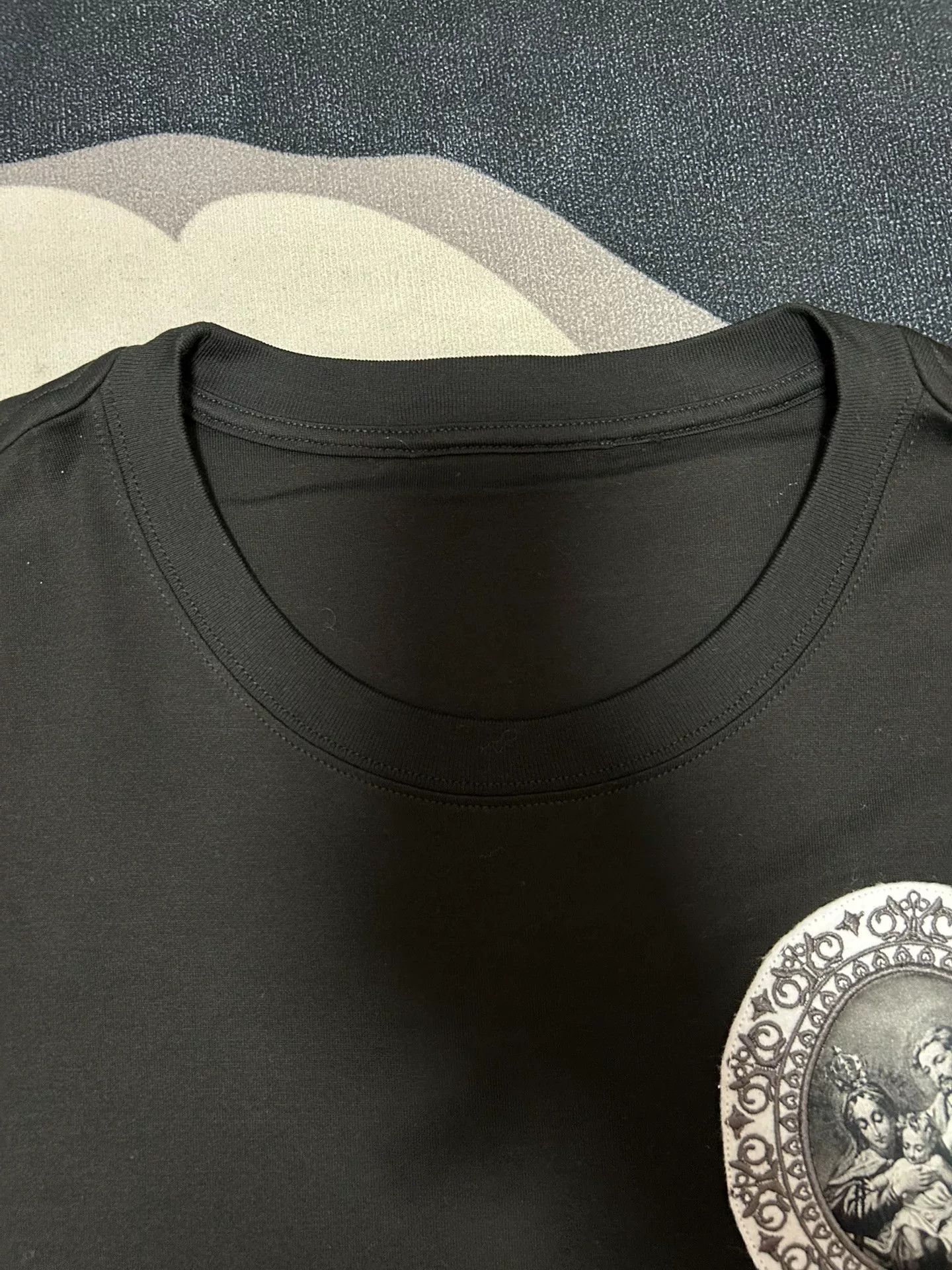 Dolce & Gabbana Dolce Gabbana Embroidered Short Sleeve T-Shirt Size US L / EU 52-54 / 3 - 3 Thumbnail