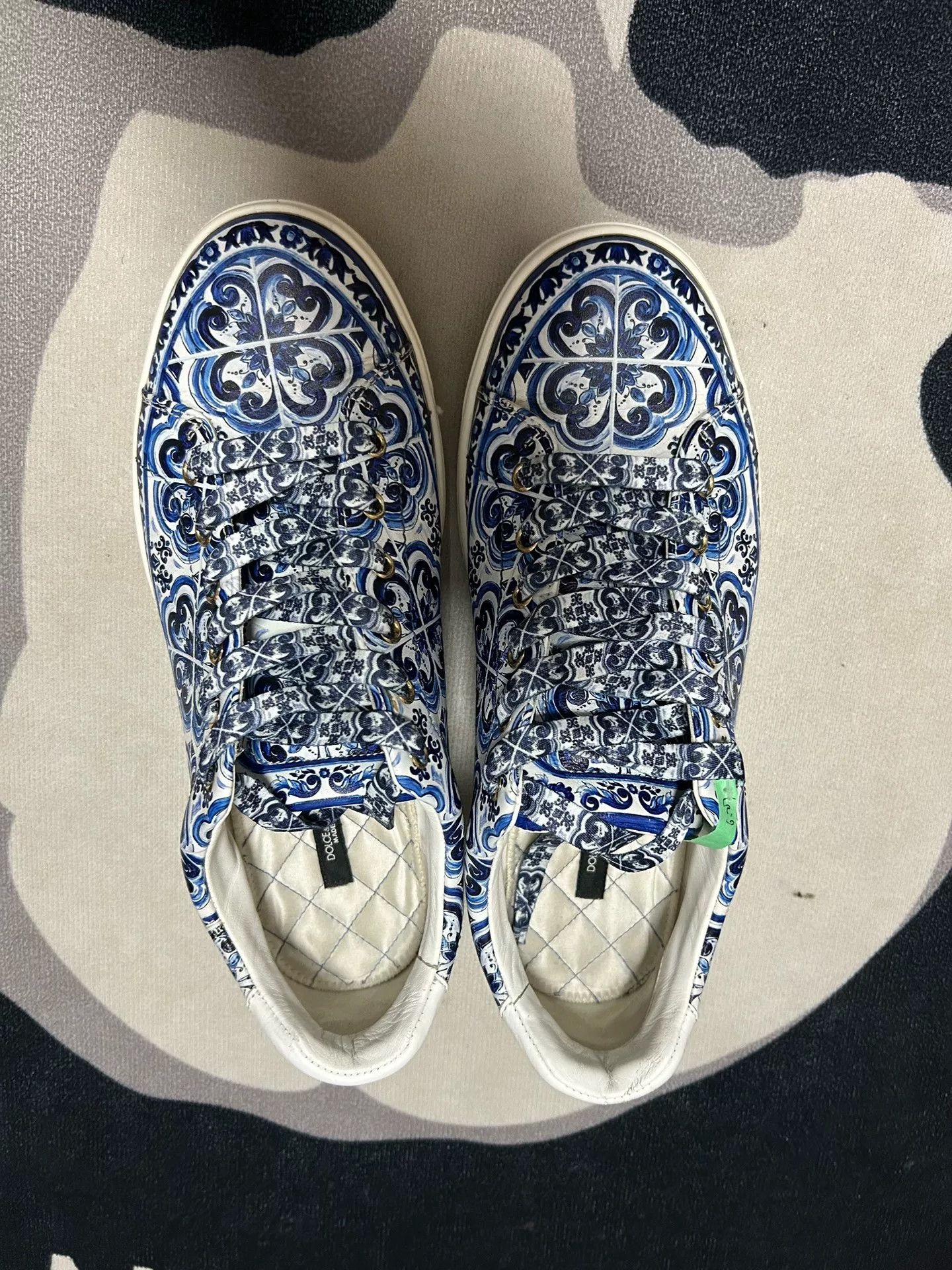 Dolce & Gabbana Dolce & Gabbana Blue Print Sneakers Size US 7 / EU 40 - 2 Thumbnail