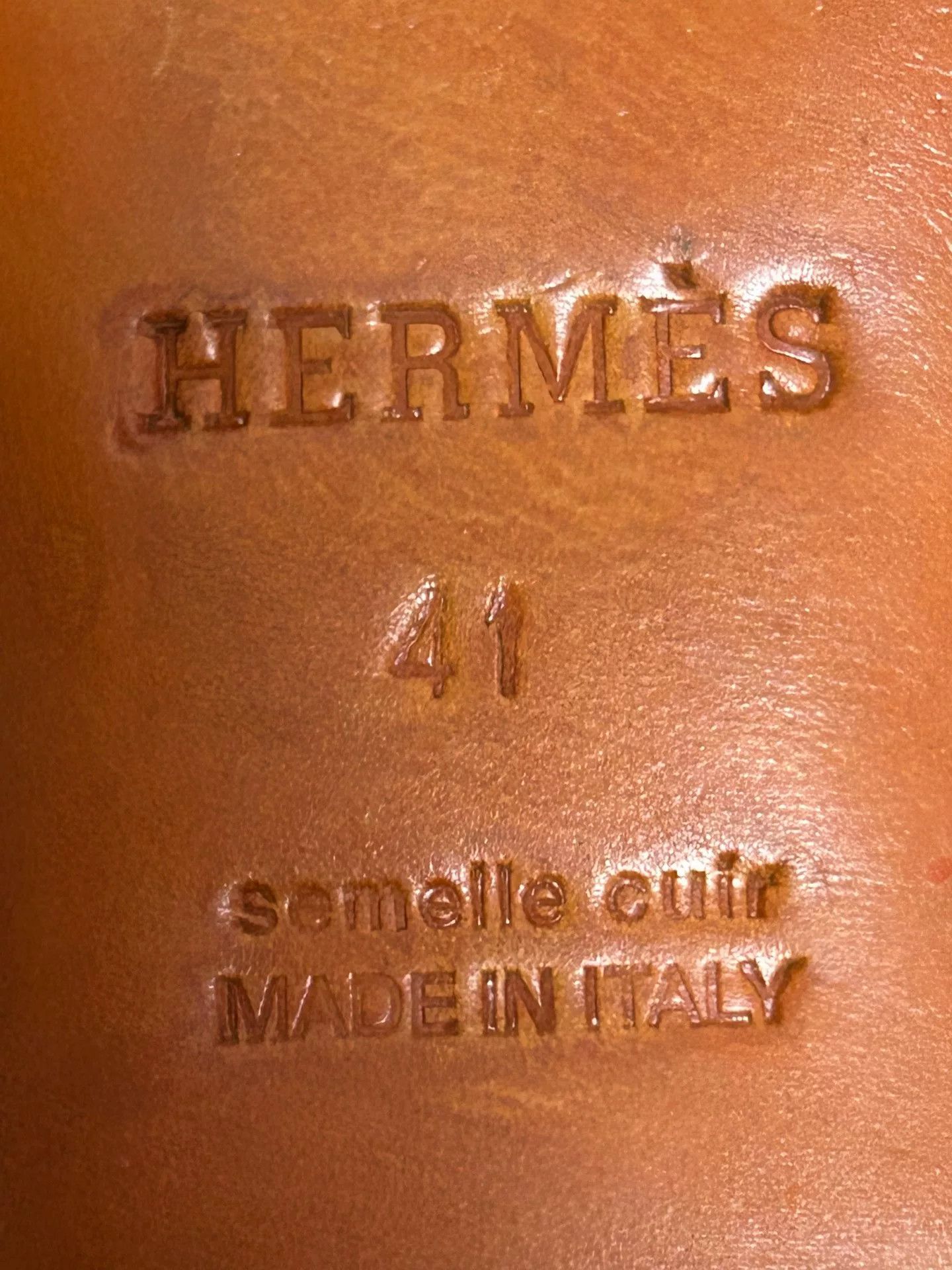 Hermes Hermes Burgundy Suede Loafers for Men Size US 8 / EU 41 - 7 Thumbnail