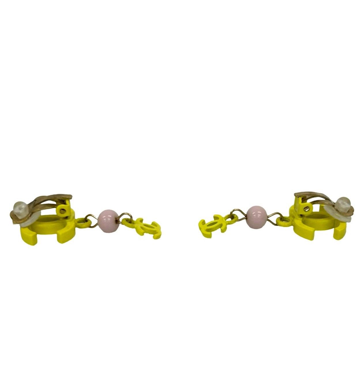 Chanel Chanel Chanel Coco Mark Earrings Plastic / Synthetic Earrings DUTY FREE for USA Size ONE SIZE - 4 Thumbnail