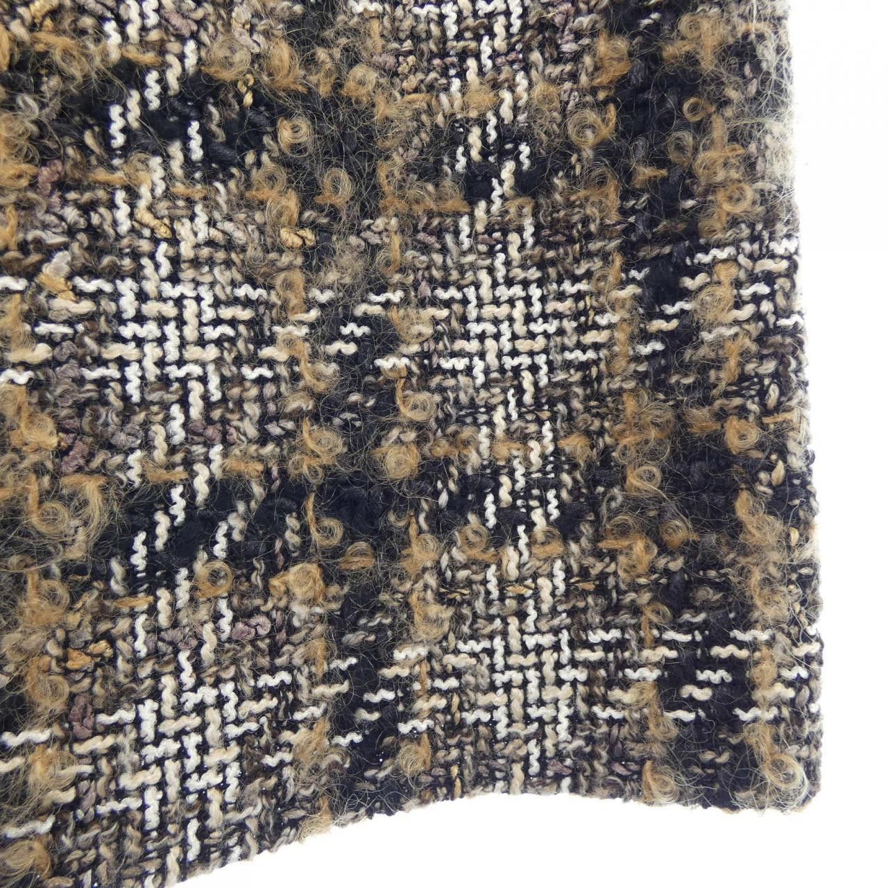 Chanel Chanel Chanel Skirt Skirt Textile Skirts P26825V17011 05A DUTY FREE for USA Size ONE SIZE - 7 Thumbnail