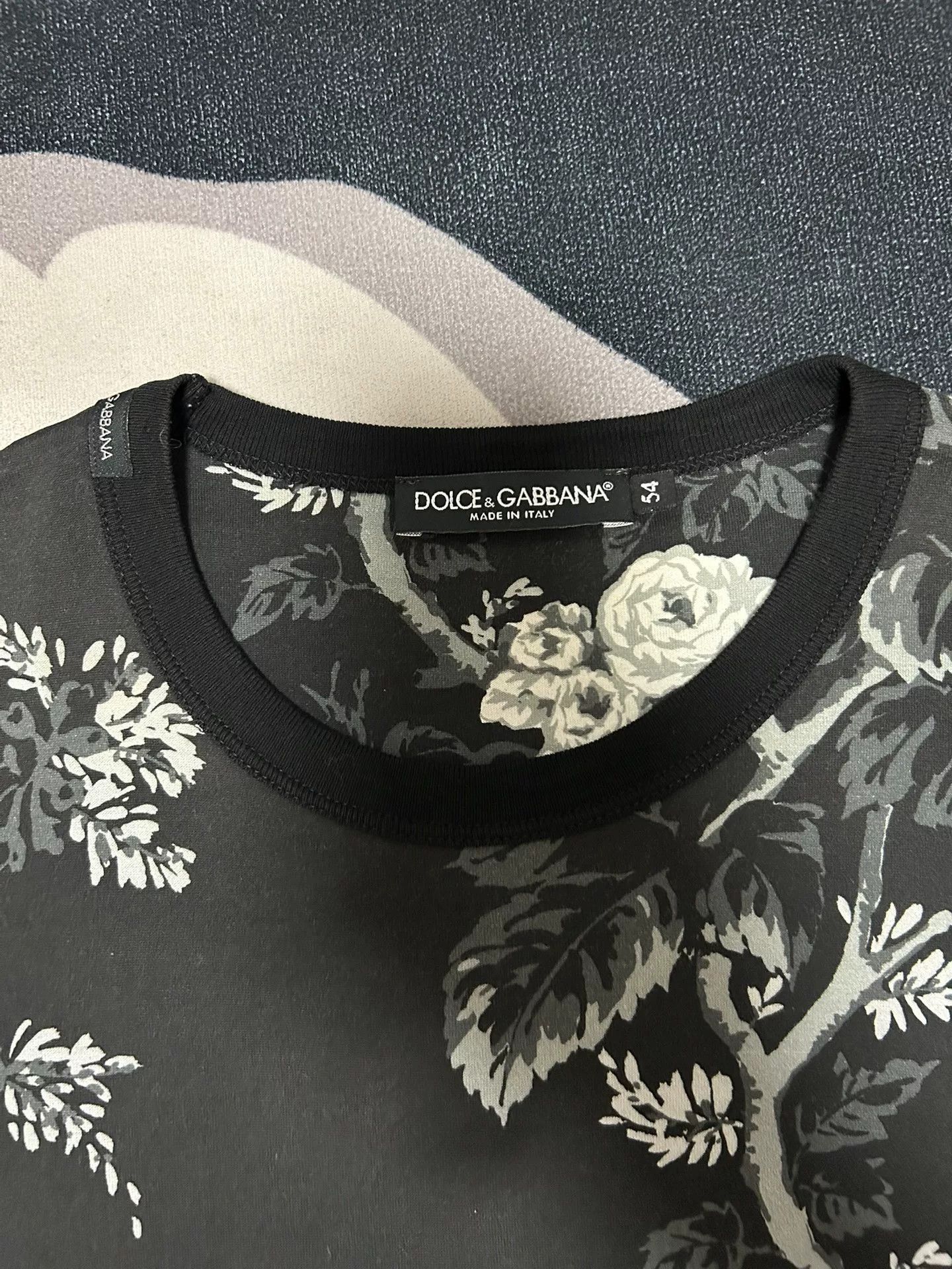 Dolce & Gabbana Dolce & Gabbana Floral Long Sleeve T-Shirt Size XL / US 12-14 / IT 48-50 - 2 Thumbnail