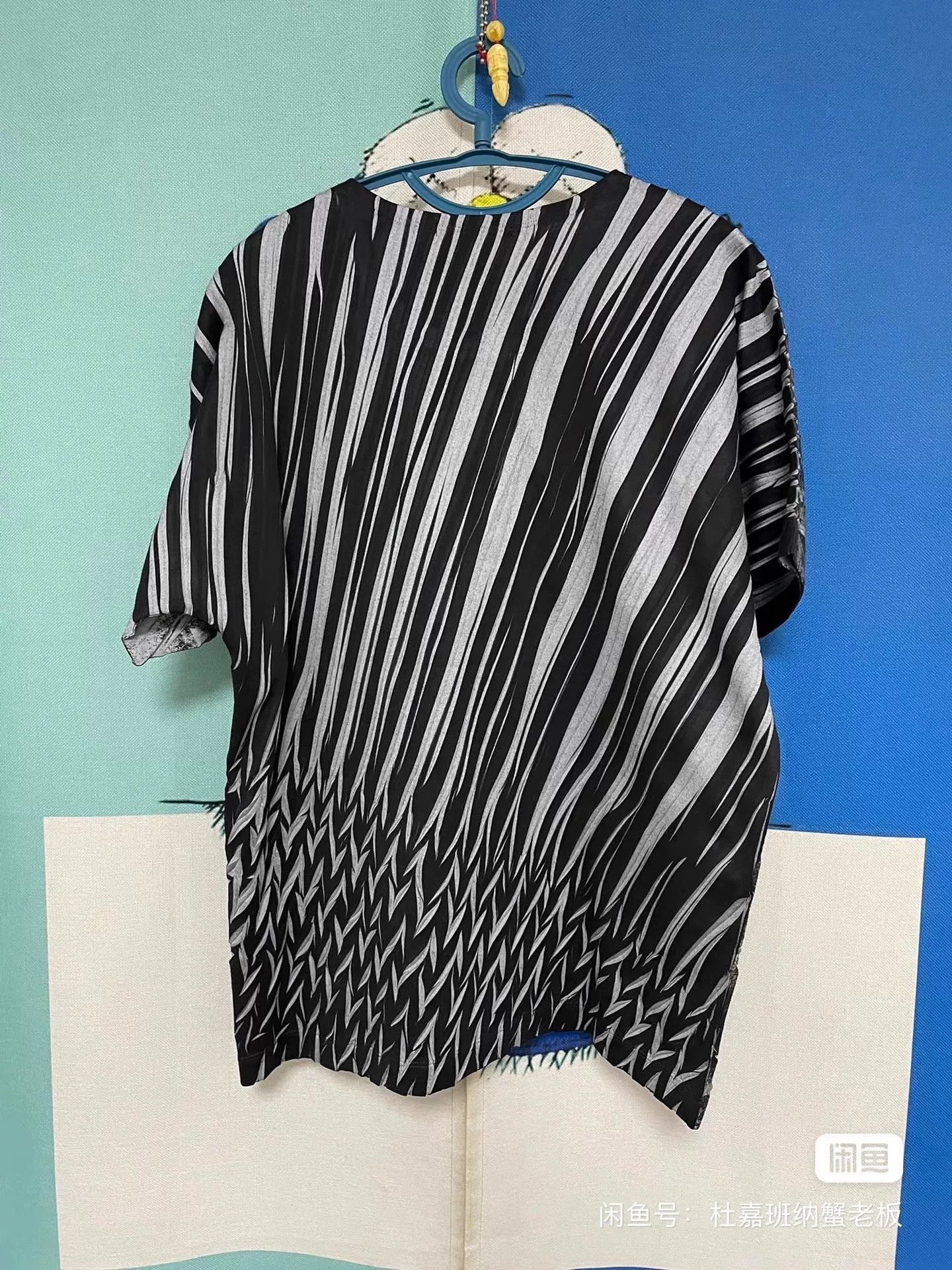 Issey Miyake Issey Miyake Short Sleeve T-Shirt Unisex Size US M / EU 48-50 / 2 - 5 Thumbnail