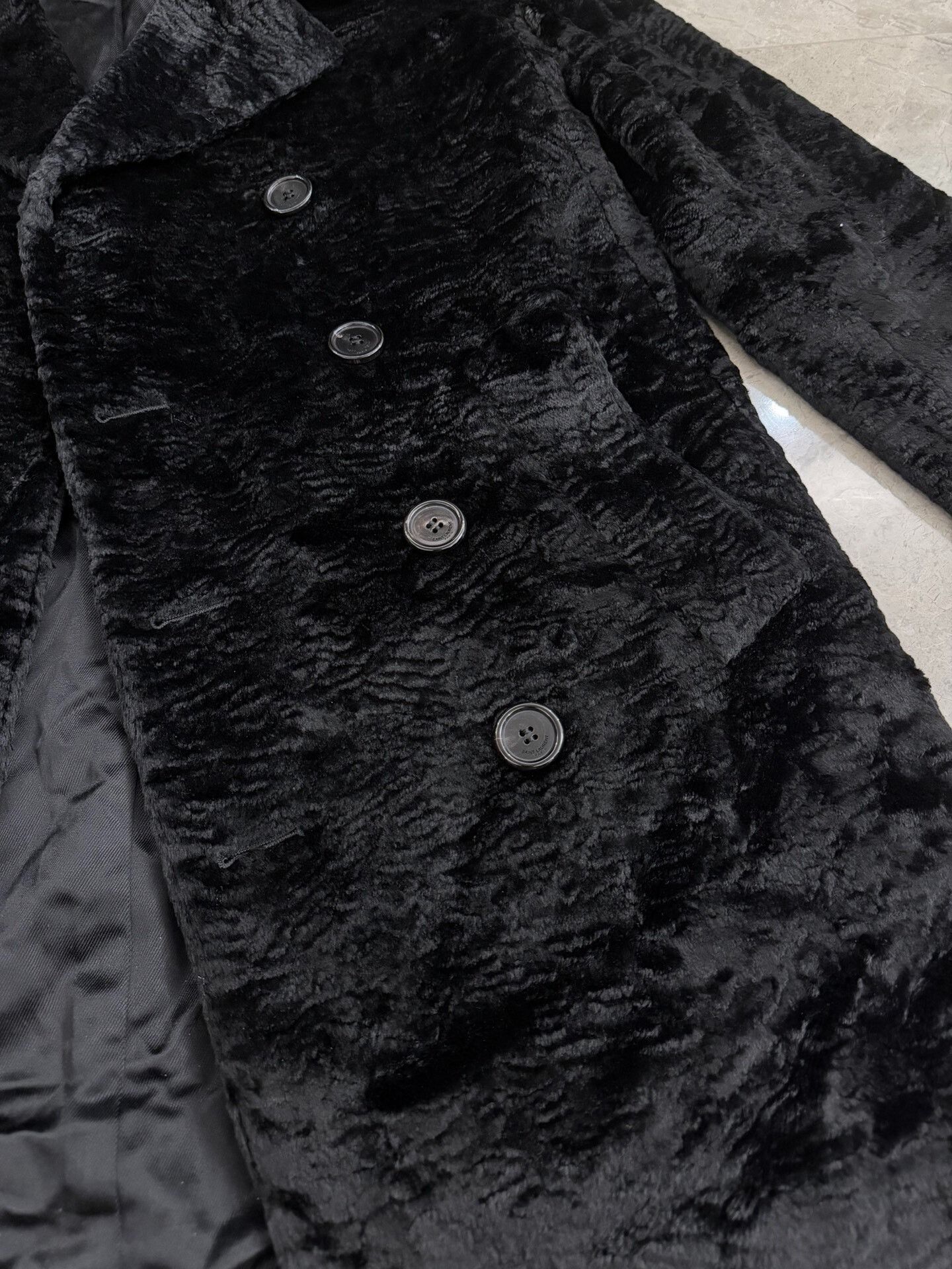 Saint Laurent Paris Saint Laurent Black Faux Fur Coat Size US M / EU 48-50 / 2 - 3 Thumbnail