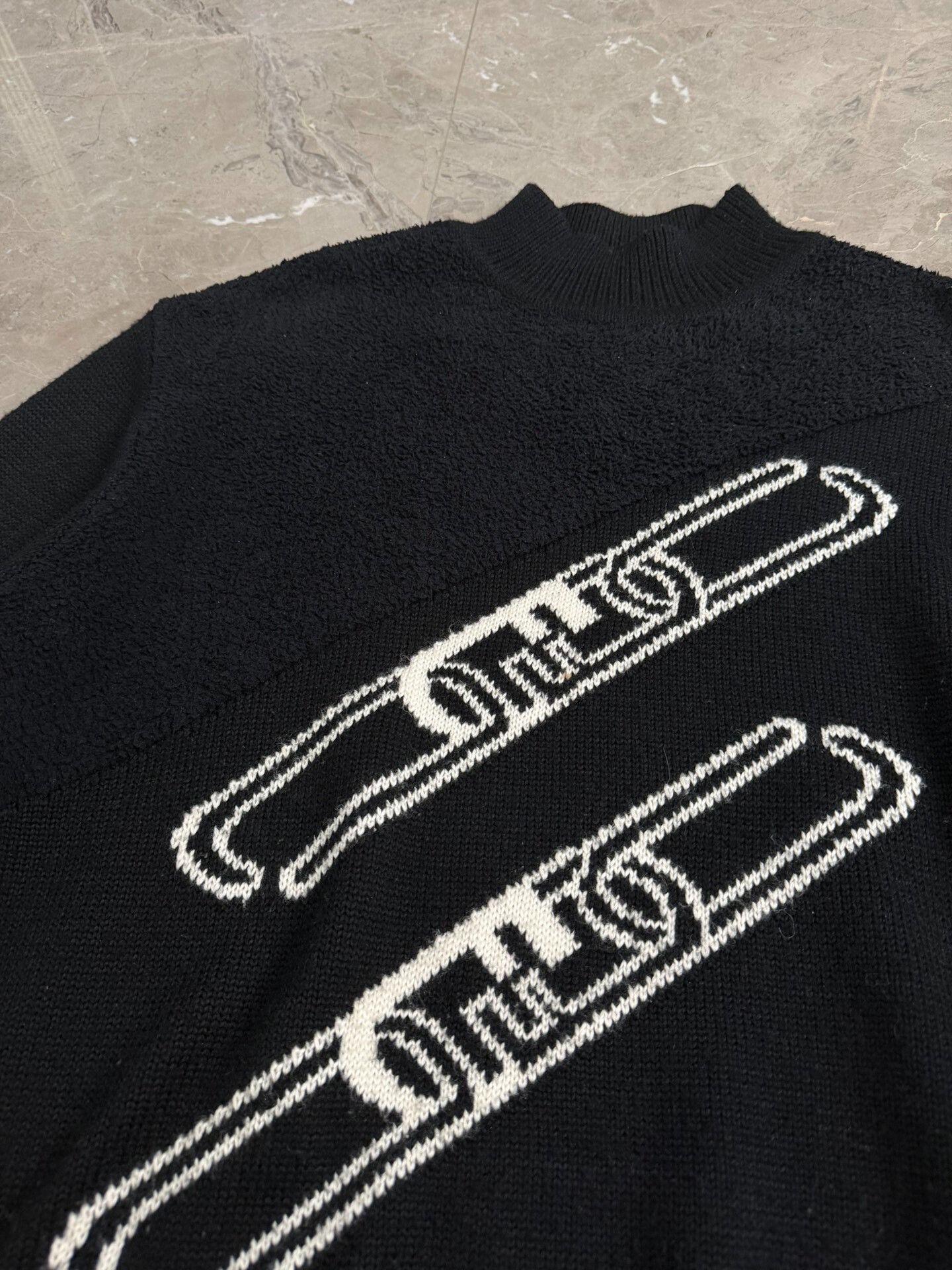 Fendi Fendi Wool Blend Sweater with Lock Closure Size US M / EU 48-50 / 2 - 2 Thumbnail