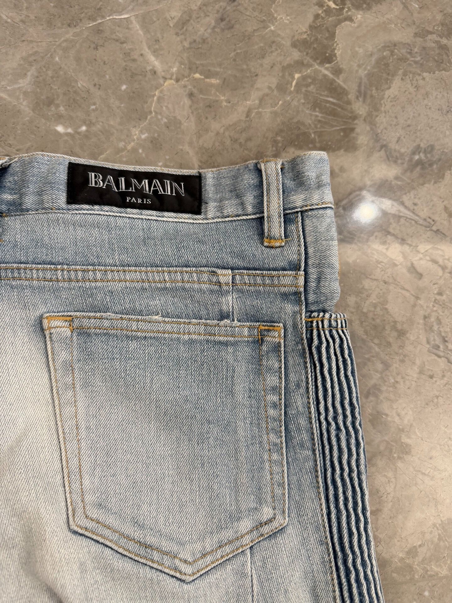 Balmain Balmain Straight Leg Jeans in Blue Size US 29 - 3 Thumbnail