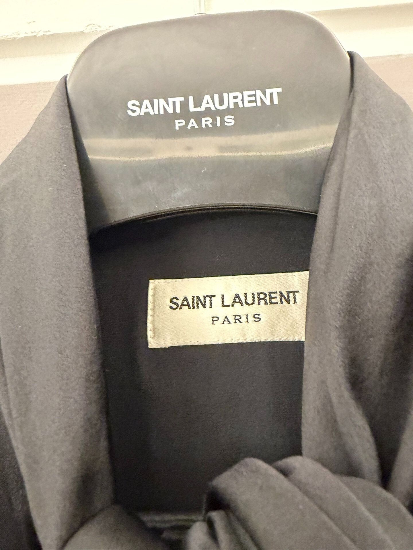 Saint Laurent Paris Saint Laurent Silk Bow Tie Shirt Size US M / EU 48-50 / 2 - 6 Thumbnail