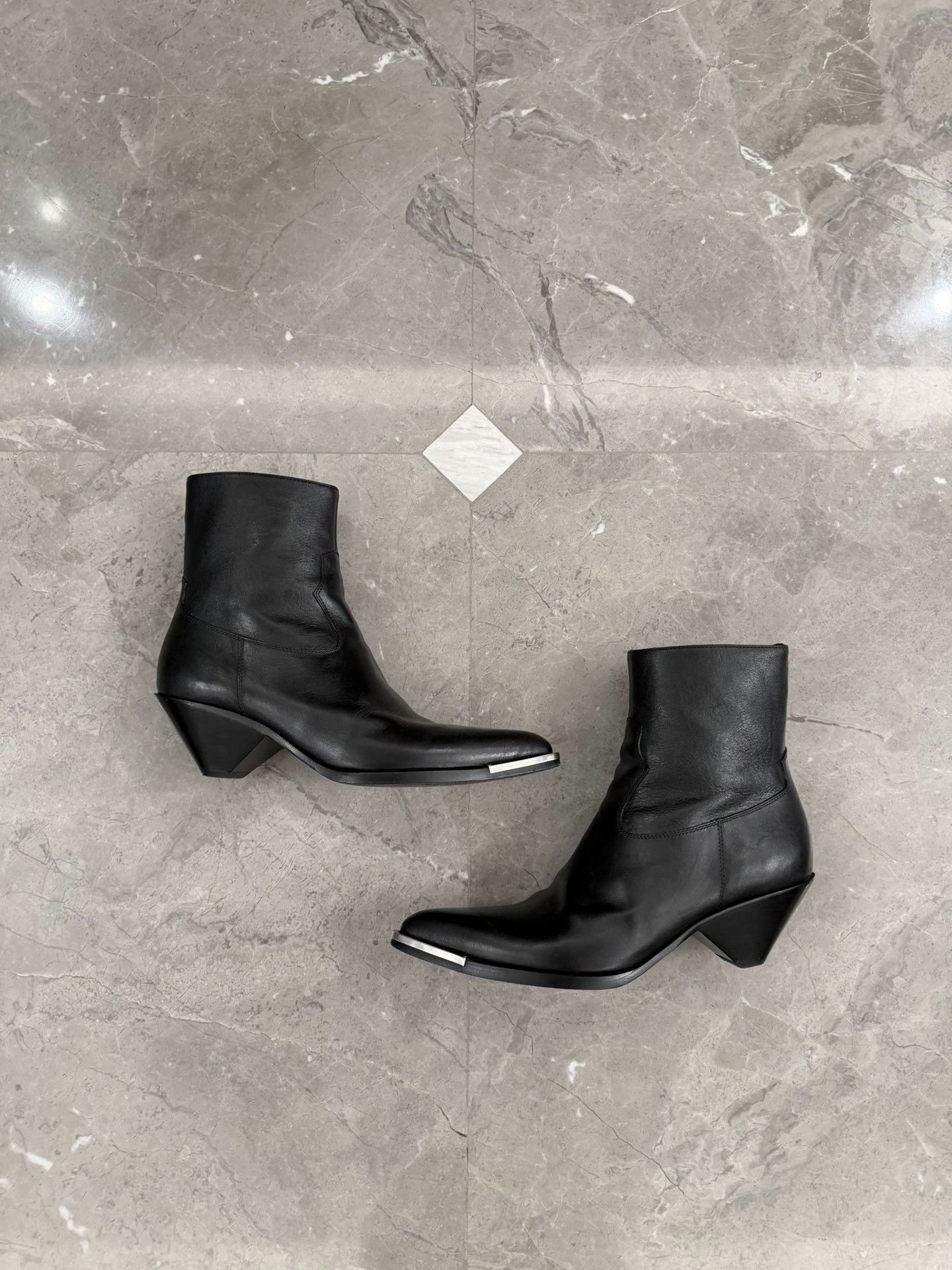 Hedi Slimane Celine Conique Heeled Ankle Boots Size US 9 / EU 42 - 2 Thumbnail