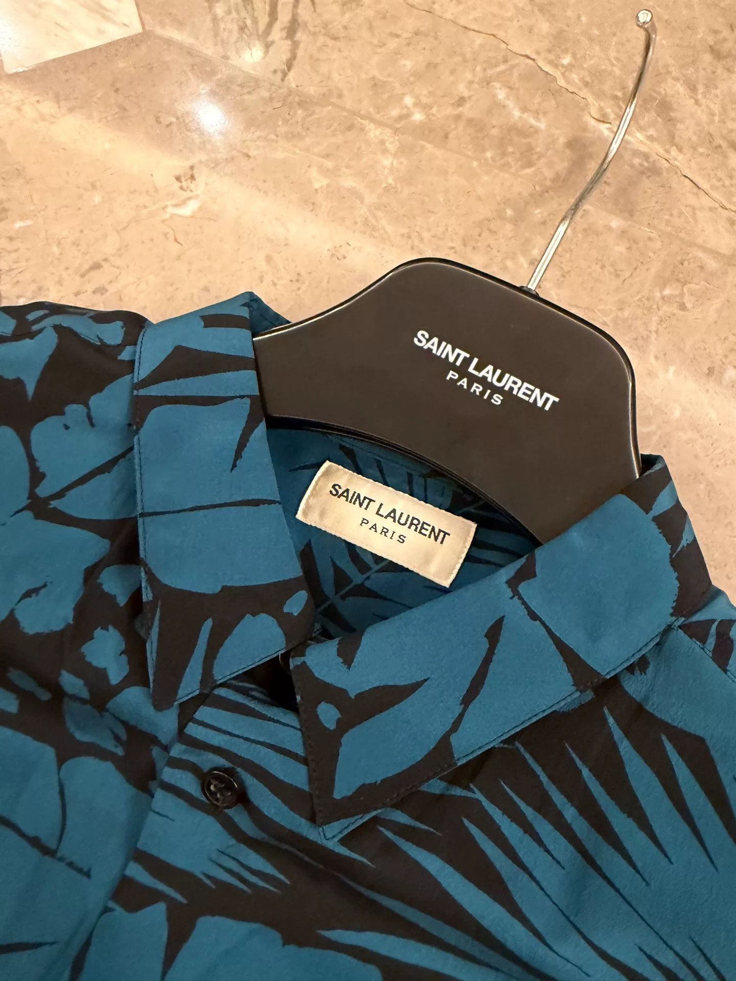 Saint Laurent Paris Saint Laurent Short Sleeve Silk Shirt Size US M / EU 48-50 / 2 - 4 Thumbnail