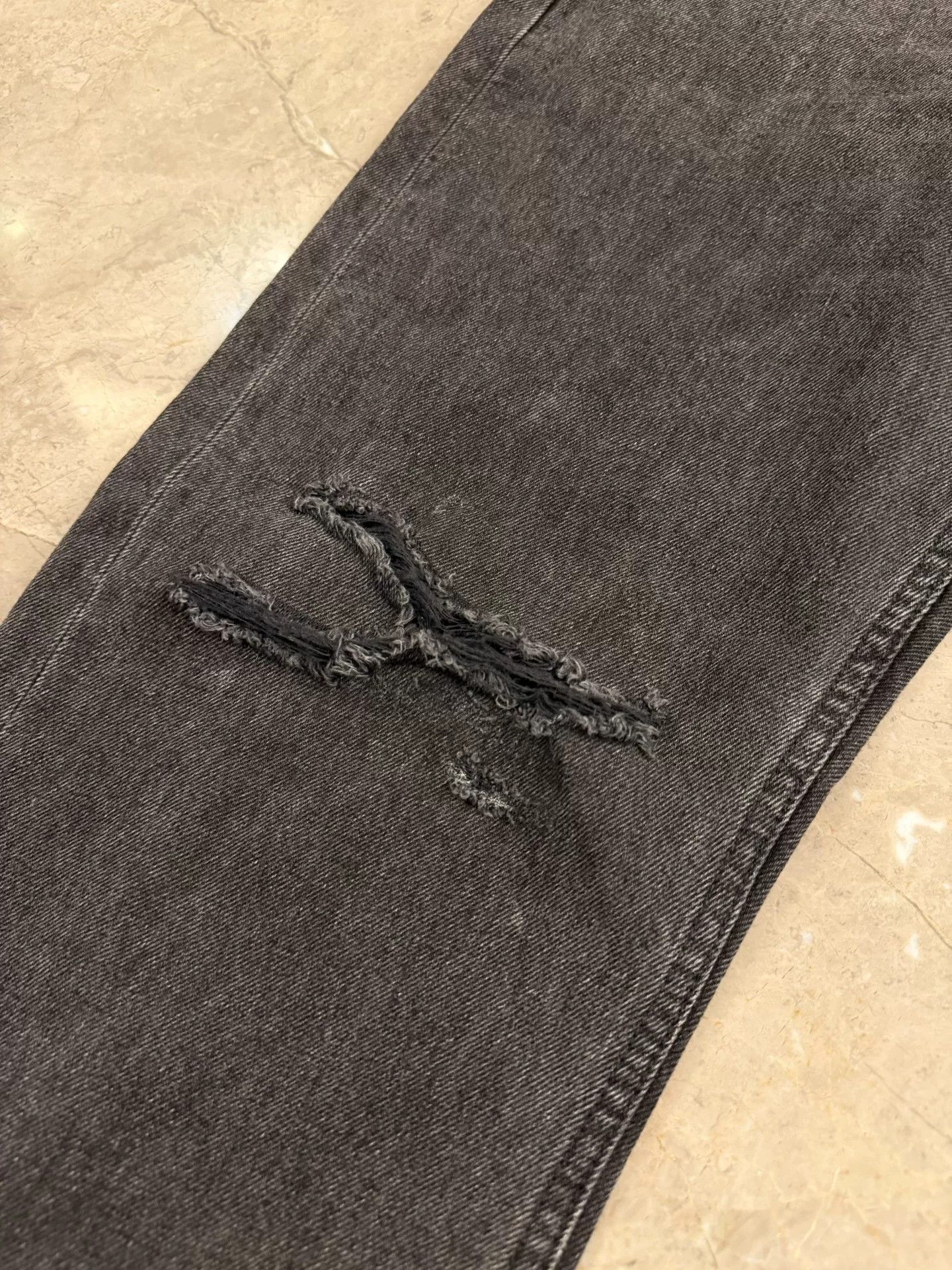 Celine Celine Hedi Slimane Gray Distressed Jeans Size US 30 / EU 46 - 3 Thumbnail