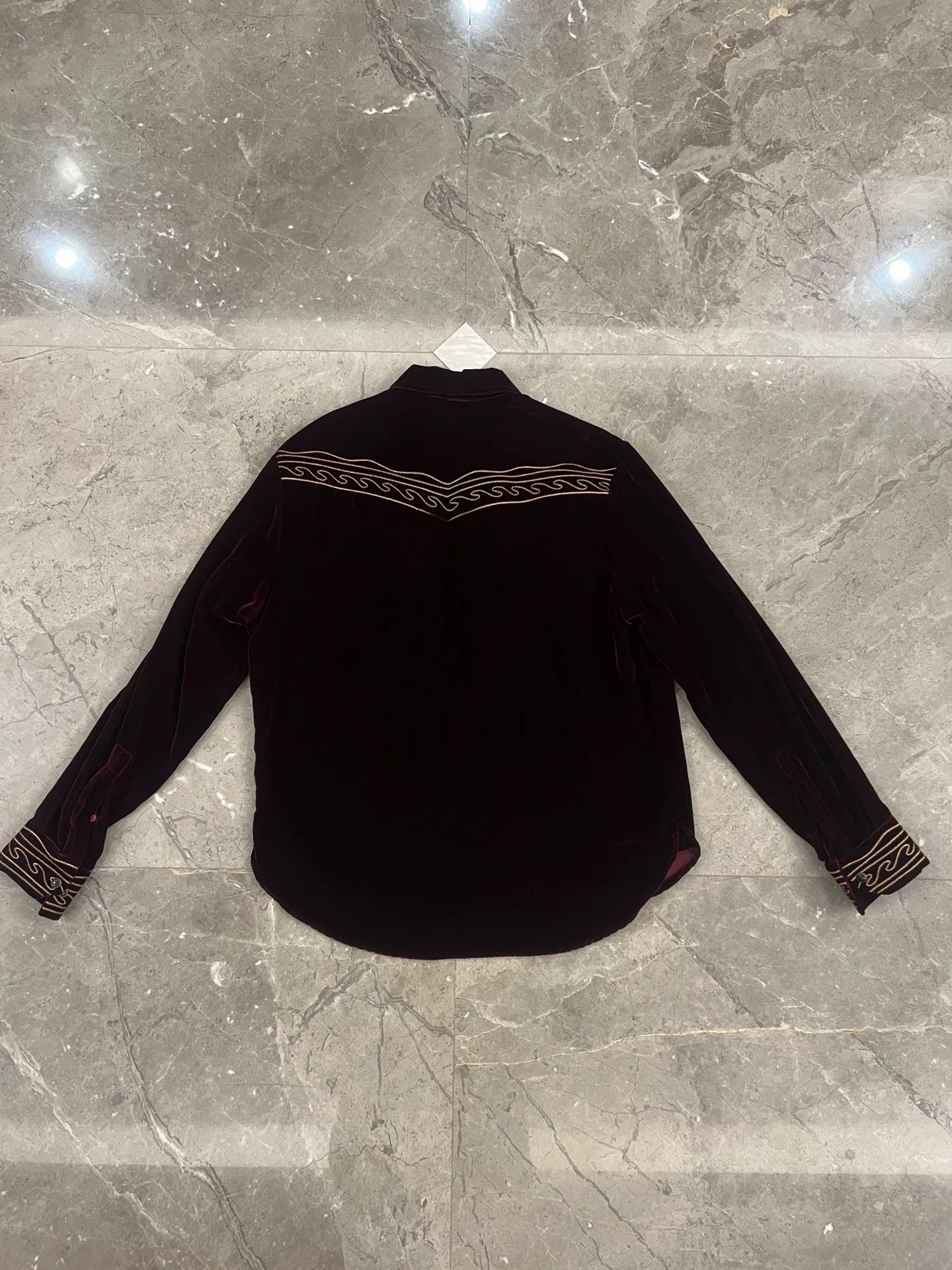 Saint Laurent Paris Saint Laurent Red Velvet Embroidered Shirt Size US M / EU 48-50 / 2 - 2 Thumbnail