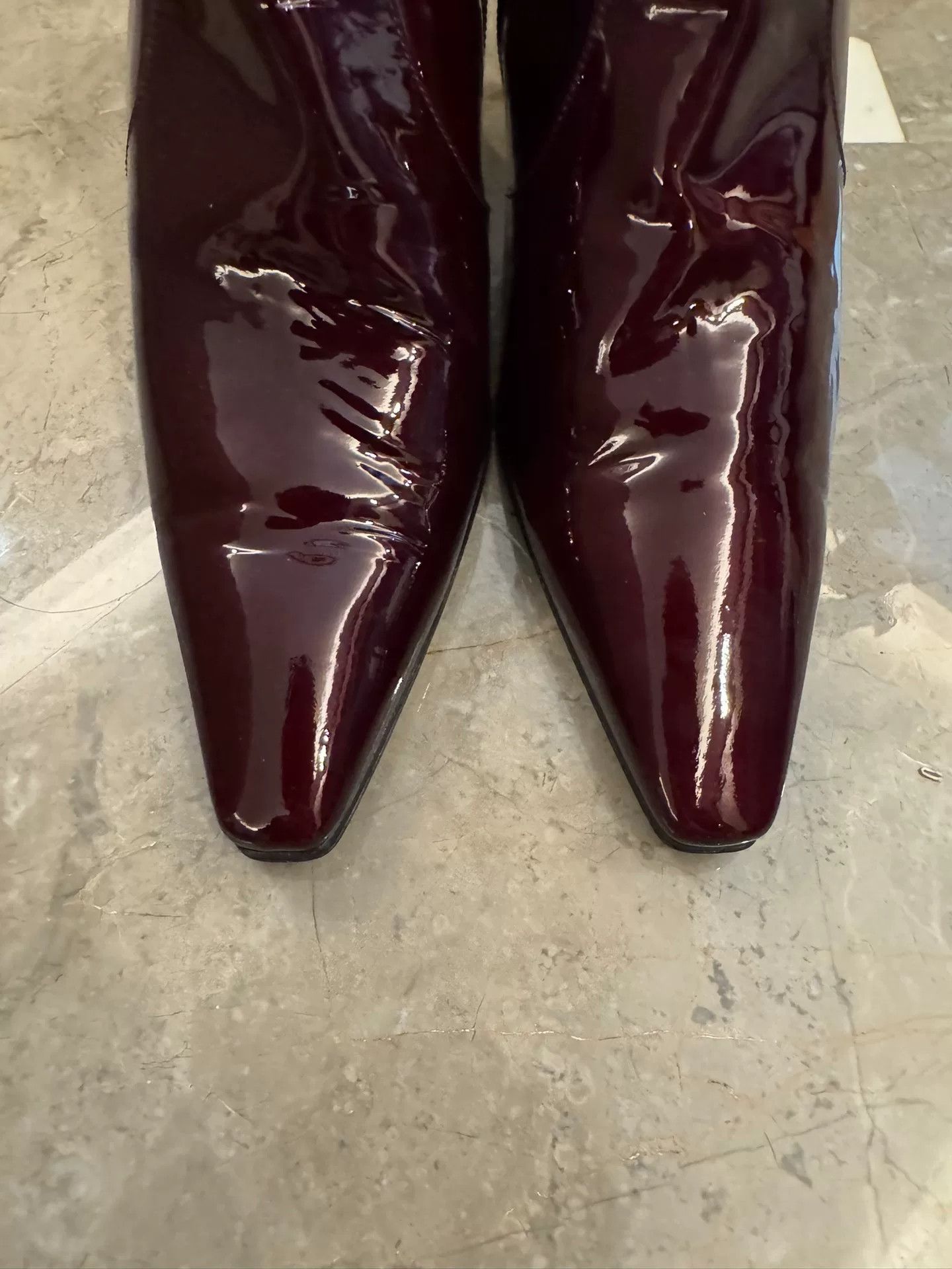 Yves Saint Laurent Saint Laurent Burgundy Patent Leather Ankle Boots Size US 11 / IT 41 - 3 Thumbnail