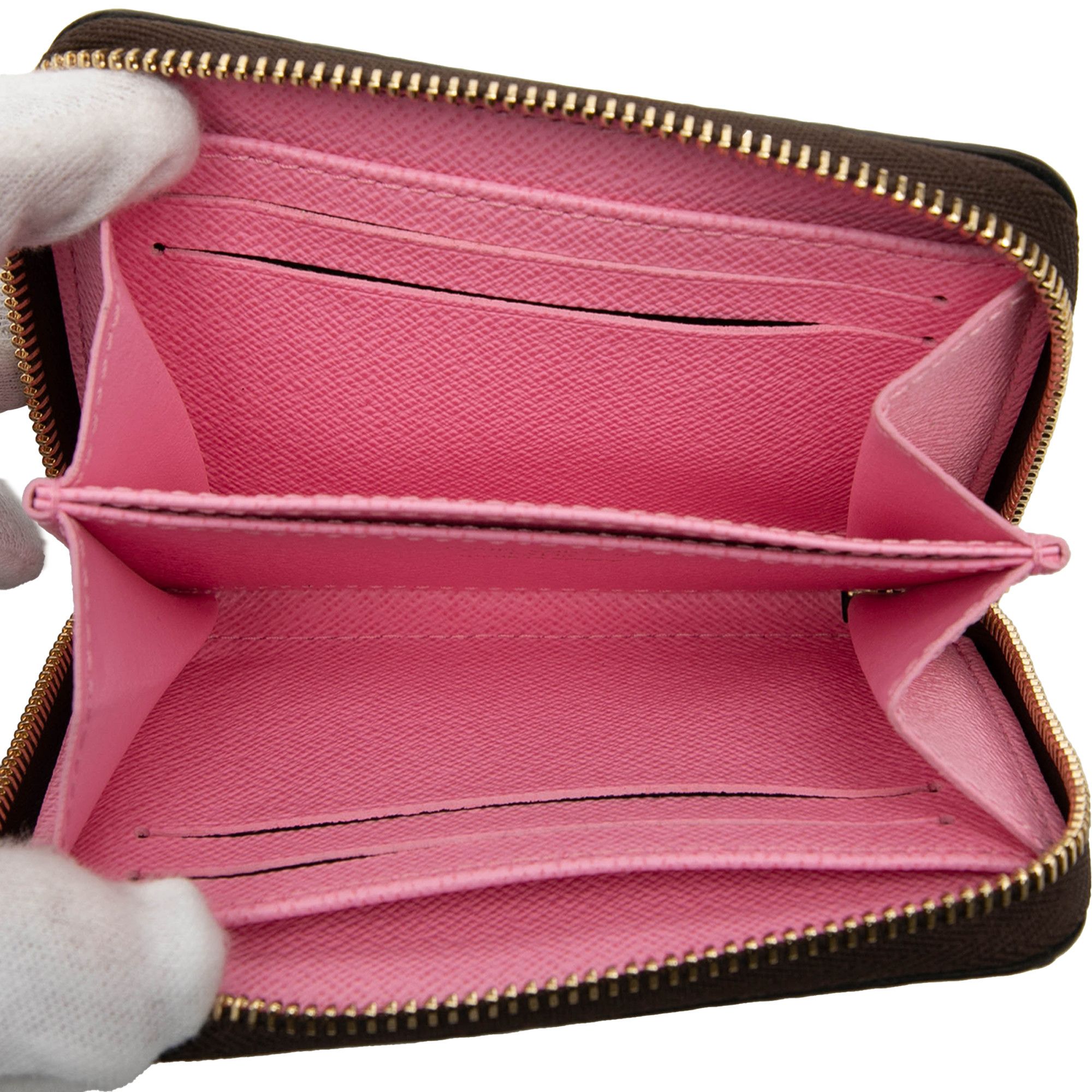 Louis Vuitton Louis Vuitton Damier Ebene Vivienne Coin Pouch Size ONE SIZE - 4 Thumbnail