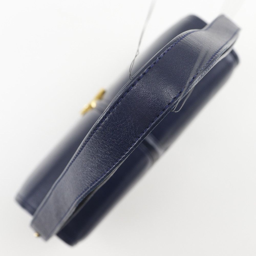 Gucci Gucci Gucci Old Gucci Calf Shoulder Bag Leather Shoulder Bag DUTY FREE for USA Size ONE SIZE - 5 Thumbnail