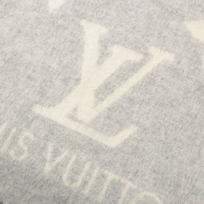 Louis Vuitton Louis Vuitton Louis Vuitton Echarpe Monogram Cashmere Scarf Textile Scarf M71126 DUTY FREE for USA Size ONE SIZE - 4 Thumbnail