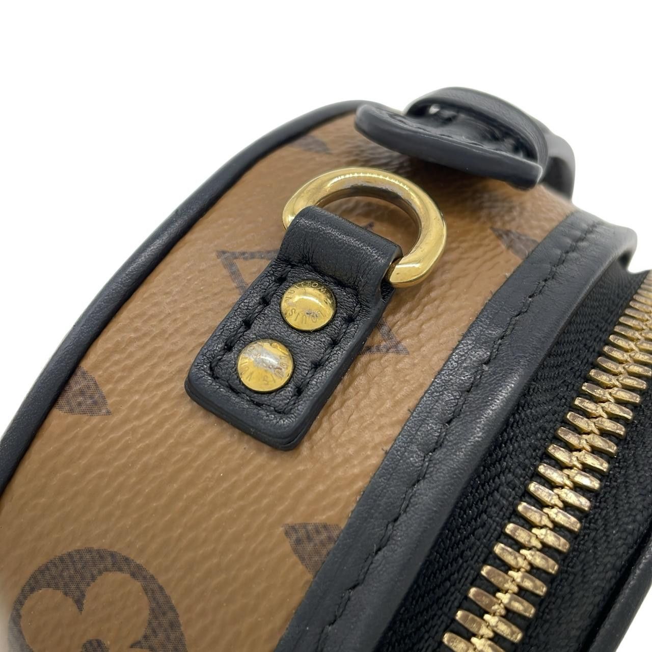 Louis Vuitton Louis Vuitton Louis Vuitton Boite Chapeau Mini Monogram Shoulder Bag Textile Shoulder Bag M68276 DUTY FREE for USA Size ONE SIZE - 5 Thumbnail