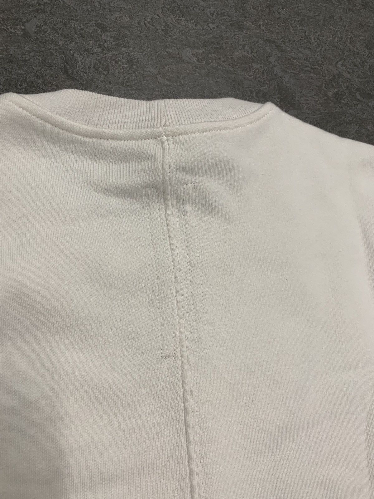 Rick Owens Rick Owens Drkshdw Logo Crewneck Sweatshirt White Size US S / EU 44-46 / 1 - 12 Thumbnail