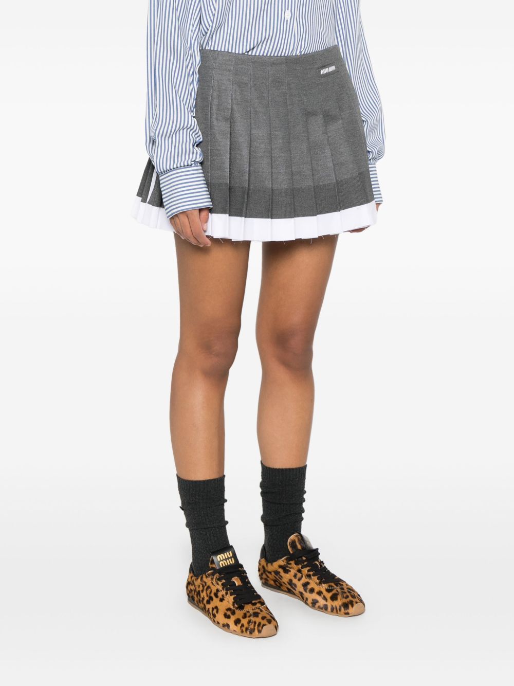 Miu Miu PLEATED MINI SKIRT Size 27" / US 4 / IT 40 - 3 Thumbnail