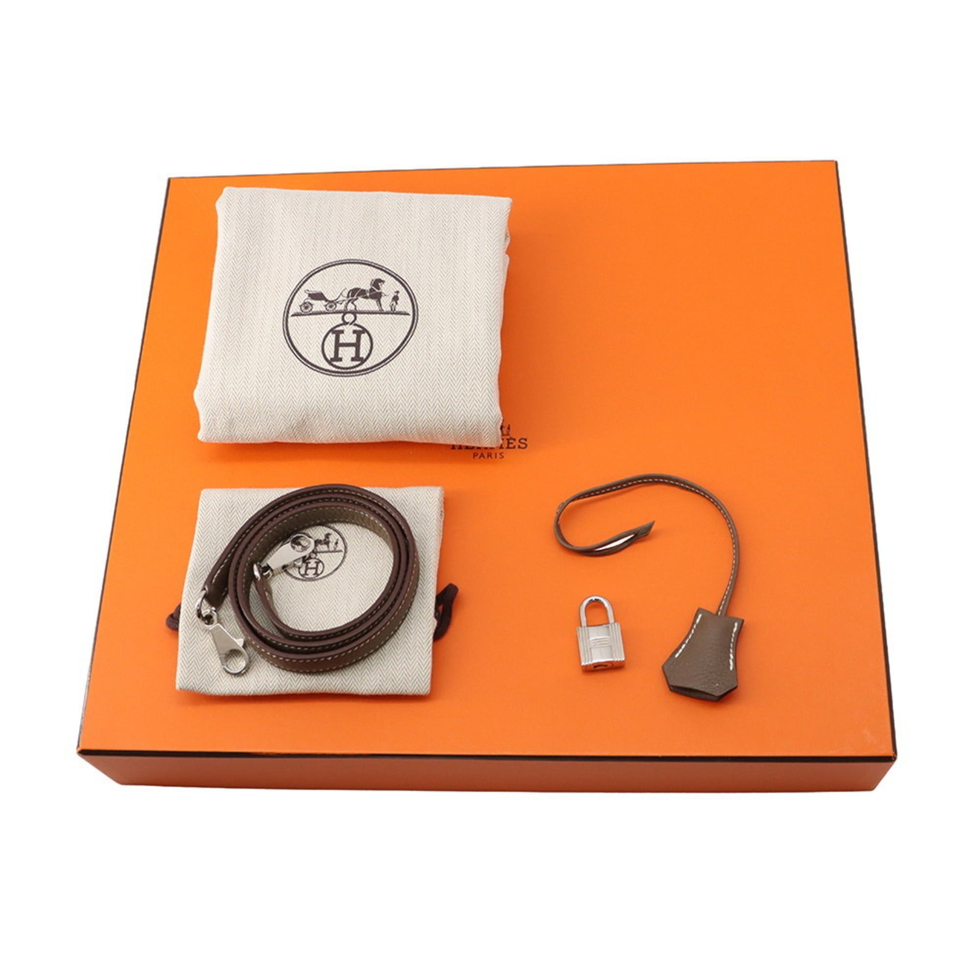 Hermes Hermès Bolide 31 Etoupe Handbag in Taurillon Clemence Leather with C Stamp, 2-Way Shoulder Bag