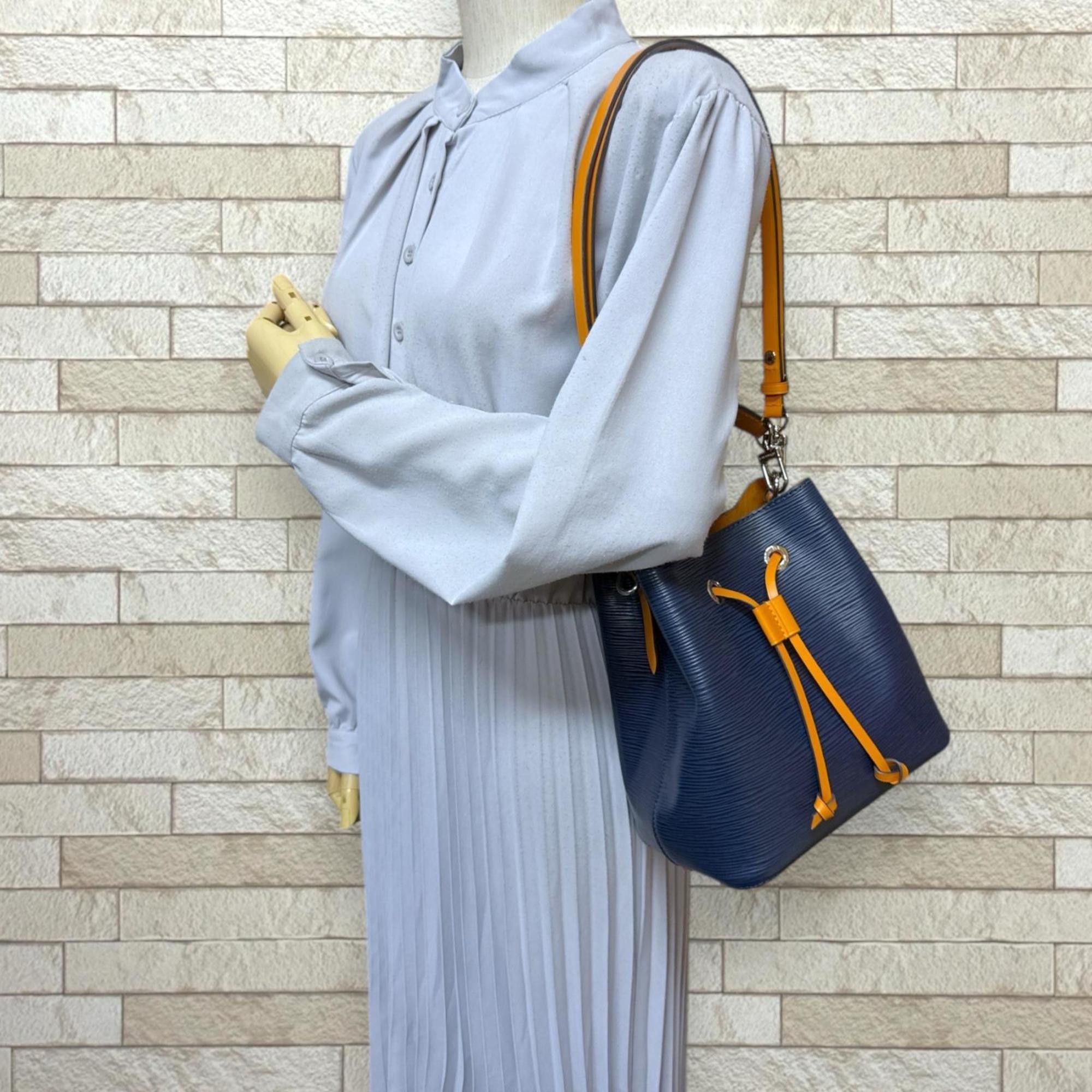 Louis Vuitton Pre-owned Louis Vuitton NeoNoe BB Epi Leather Shoulder Bag, M53610, Navy, Women's, 2-Way Size ONE SIZE - 2 Thumbnail