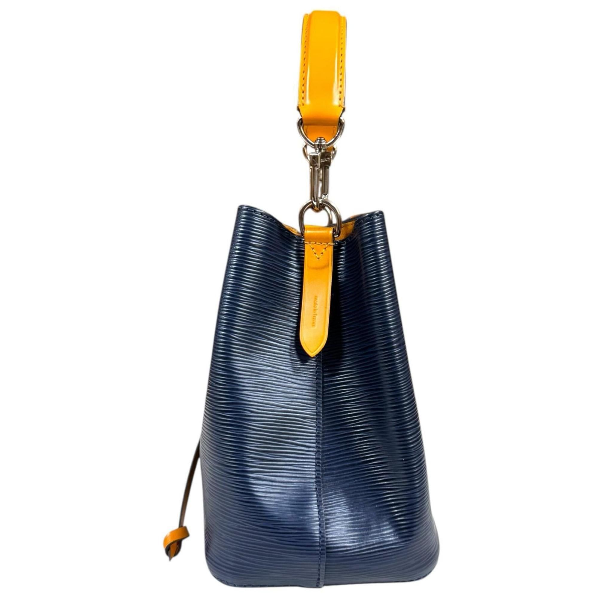 Louis Vuitton Pre-owned Louis Vuitton NeoNoe BB Epi Leather Shoulder Bag, M53610, Navy, Women's, 2-Way Size ONE SIZE - 5 Thumbnail
