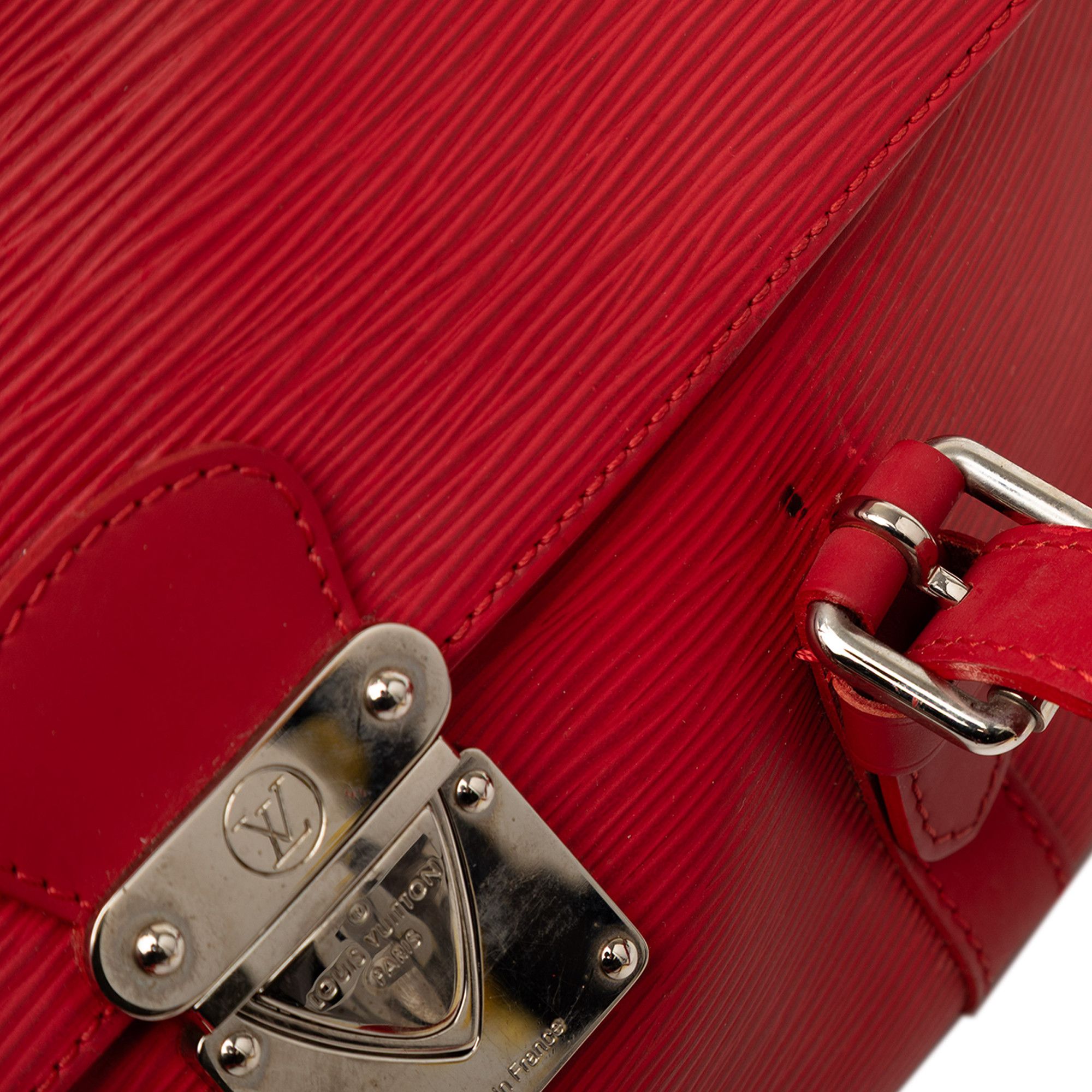 Louis Vuitton Louis Vuitton Epi Segur MM Size ONE SIZE - 7 Thumbnail