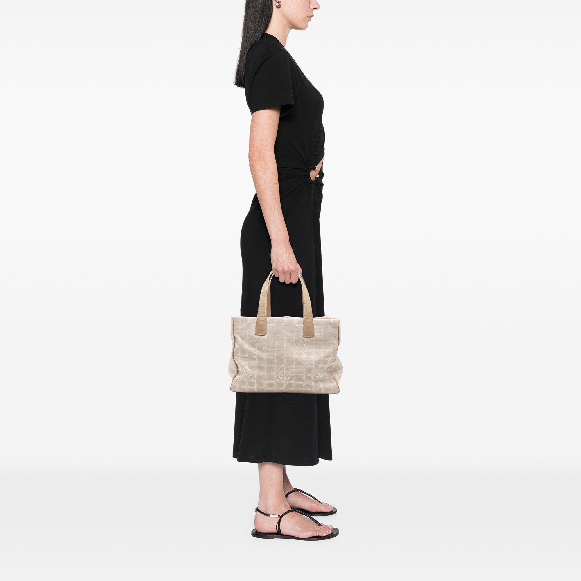 Chanel Chanel New Travel Line Nylon Tote Size ONE SIZE - 7 Thumbnail