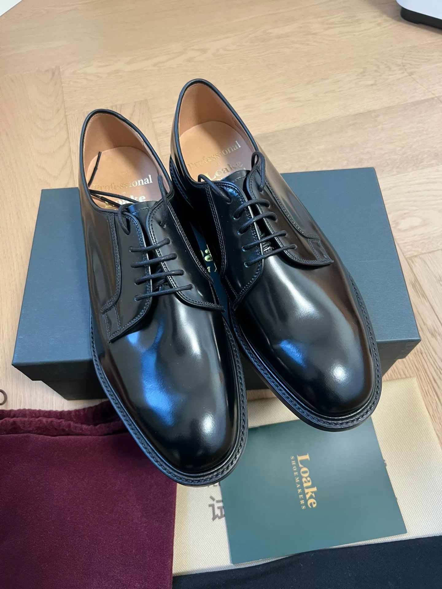Loake Loake Men's Derby Shoes Handcrafted Leather Size US 10.5 / EU 43-44 - 2 Thumbnail