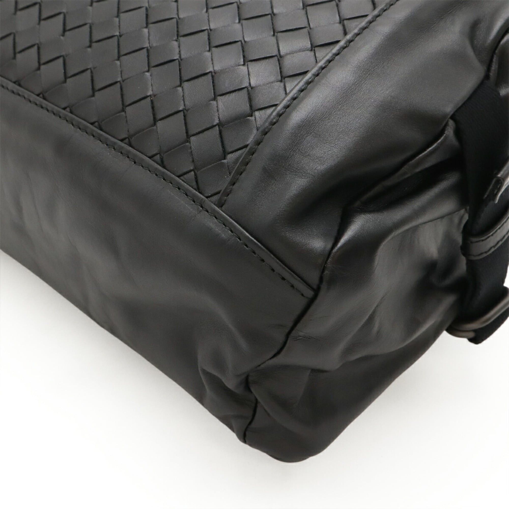 Bottega Veneta BOTTEGA VENETA Intrecciato Leather Body Bag/Waist Bag in Black (Product Code: 361013) Size ONE SIZE - 4 Thumbnail