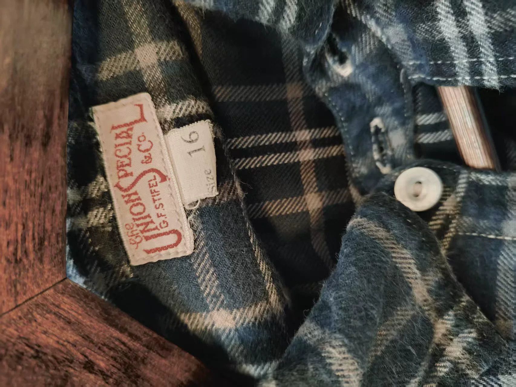 Freewheelers Navy Gray Wool Shirt by Freewheelers Size US XL / EU 56 / 4 - 3 Thumbnail