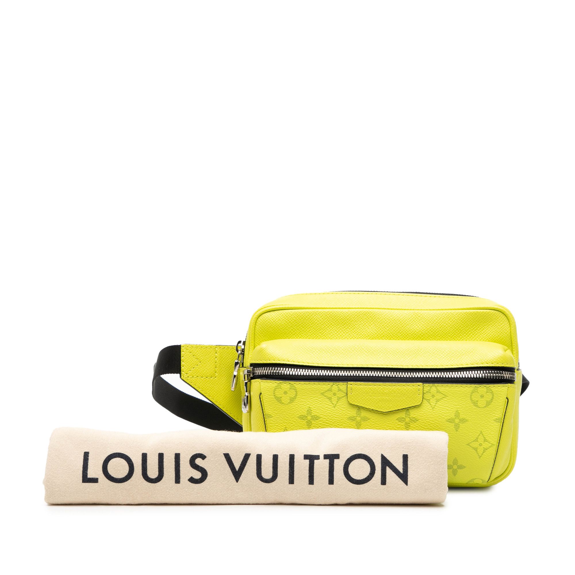 Louis Vuitton Louis Vuitton Monogram Taigarama Outdoor Bumbag Size ONE SIZE - 8 Thumbnail