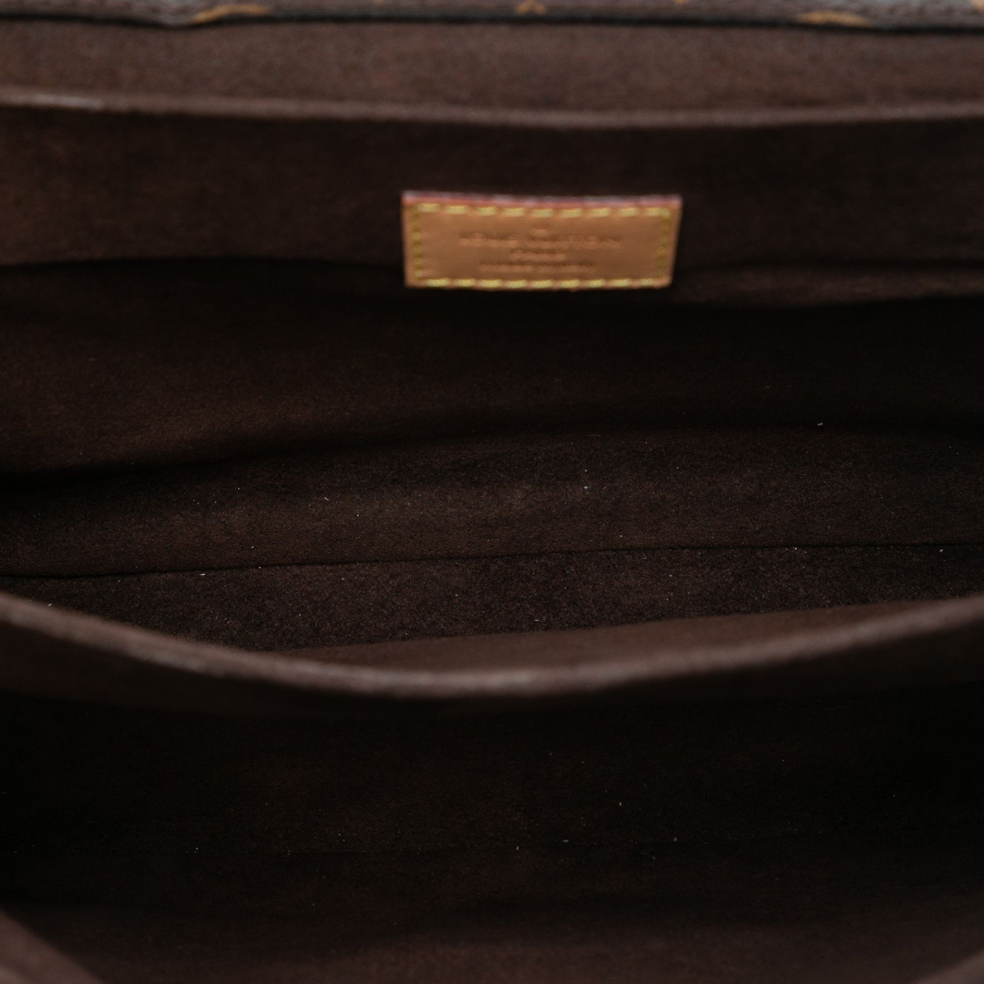 Louis Vuitton Louis Vuitton Monogram Pochette Metis Size ONE SIZE - 4 Thumbnail