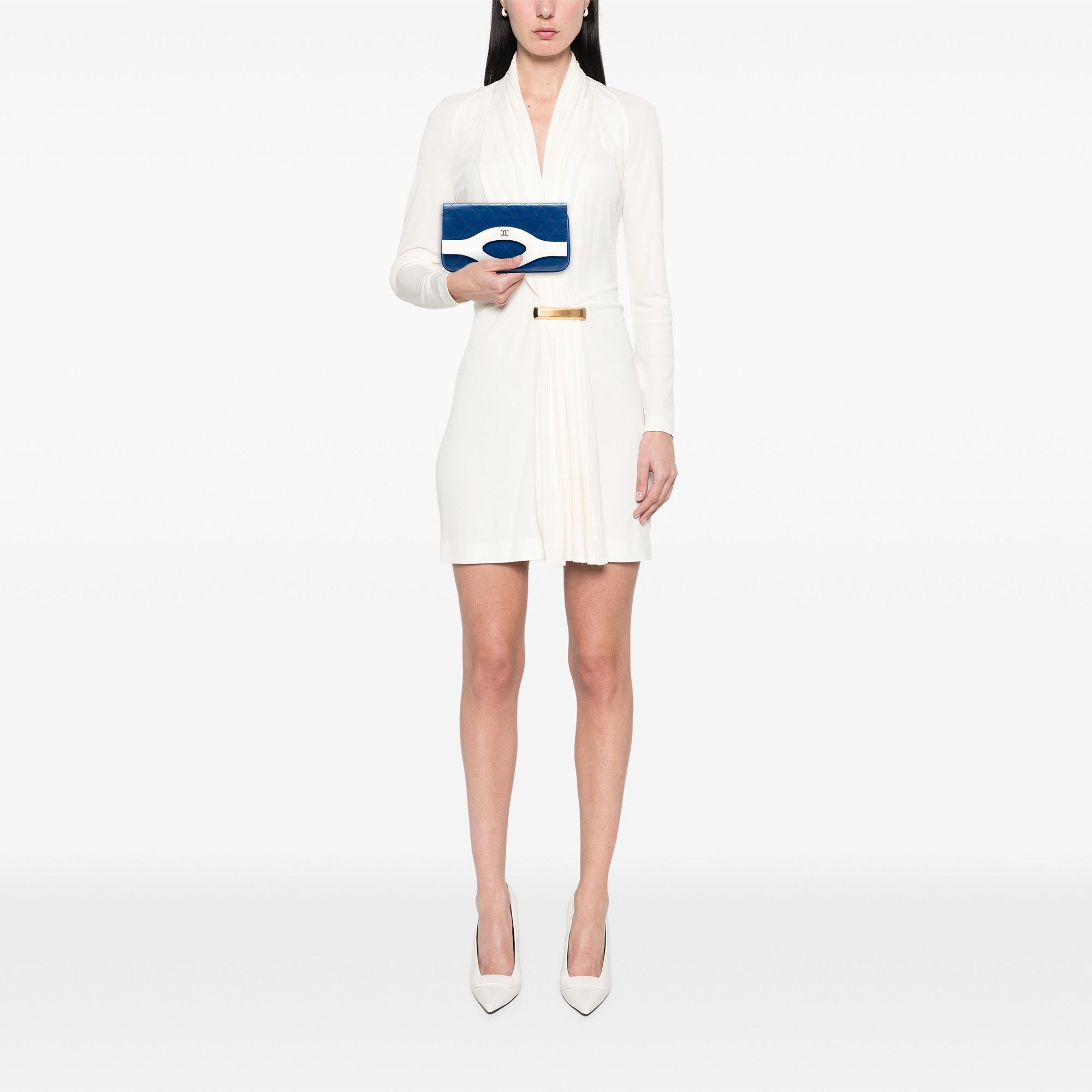 Chanel Chanel Small Bicolor Aged Calfskin 31 Clutch Size ONE SIZE - 7 Thumbnail