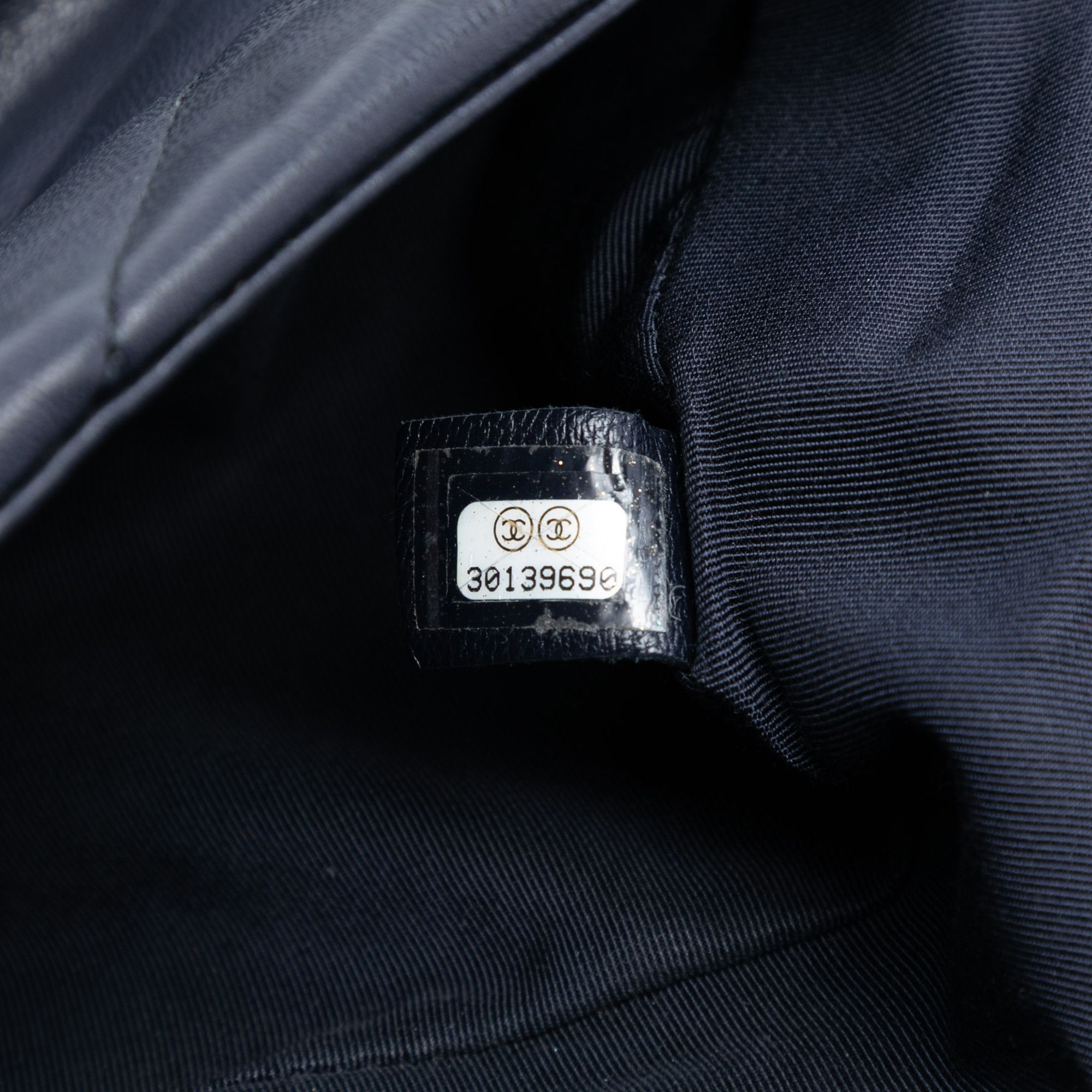 Chanel Chanel Medium Lambskin 19 Flap Size ONE SIZE - 6 Thumbnail