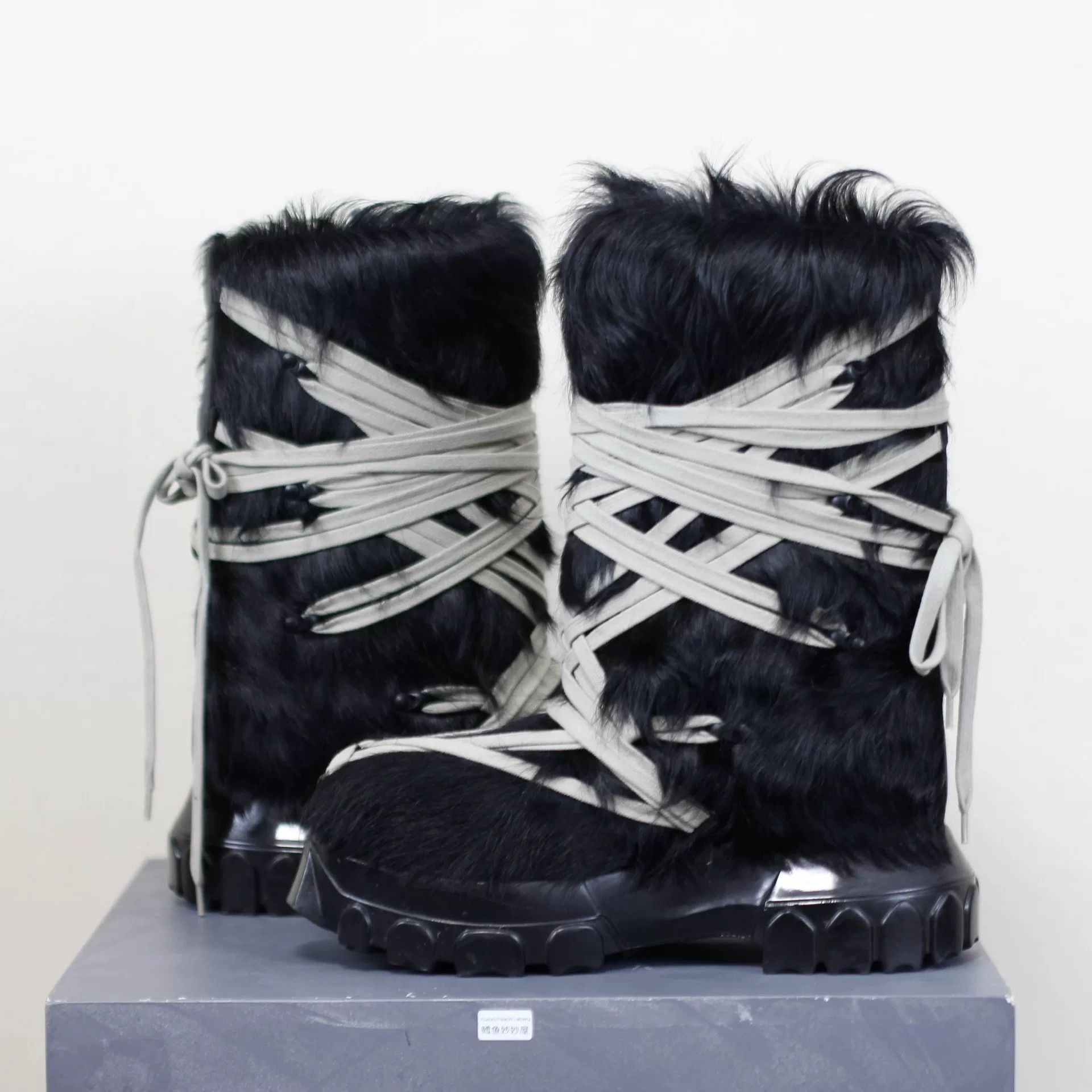Rick Owens Rick Owens Black Furry Lace-Up Boots Size US 5.5 / EU 38 - 4 Thumbnail