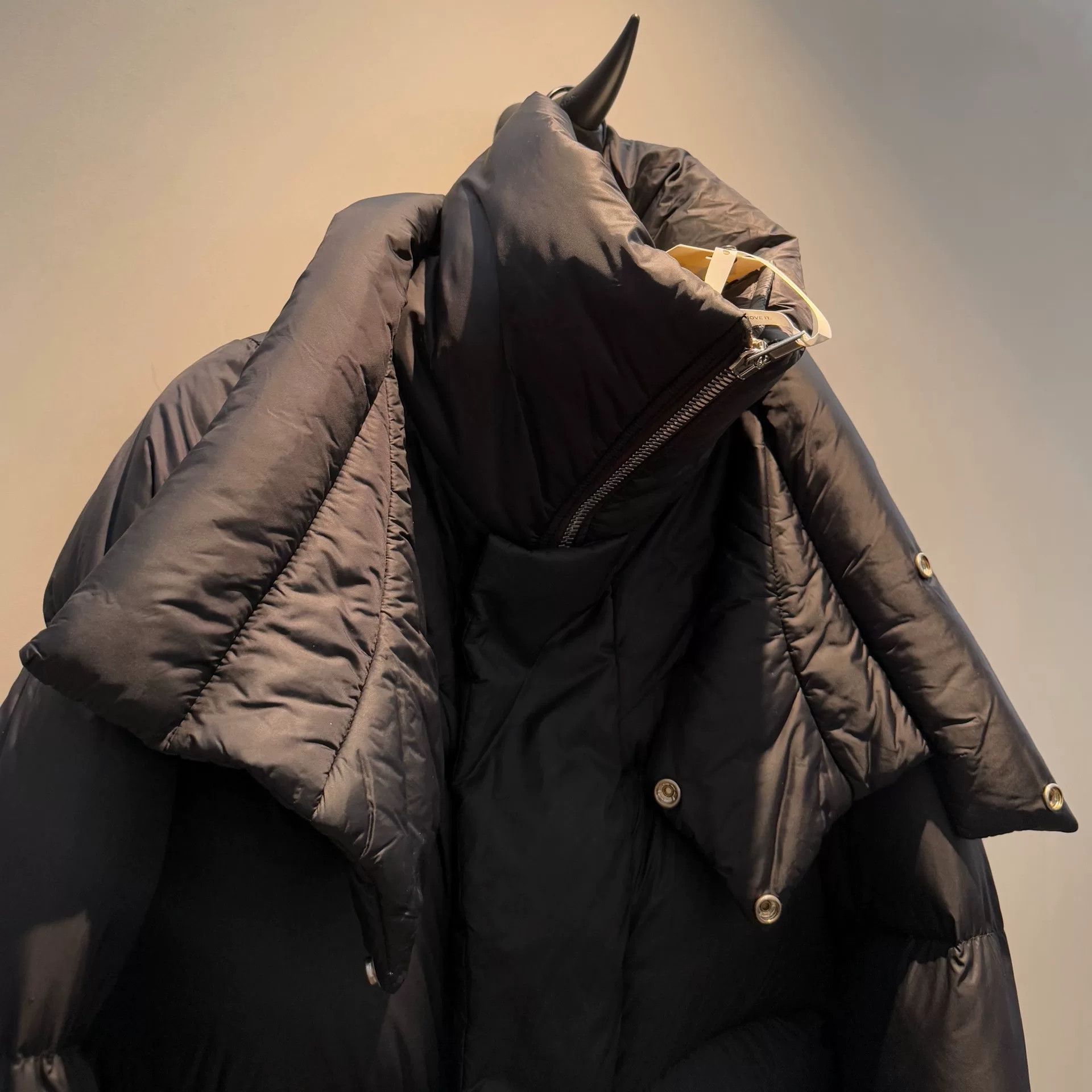 Rick Owens Rick Owens Short Puffer Jacket with Neck Design Size S / US 4 / IT 40 - 3 Thumbnail