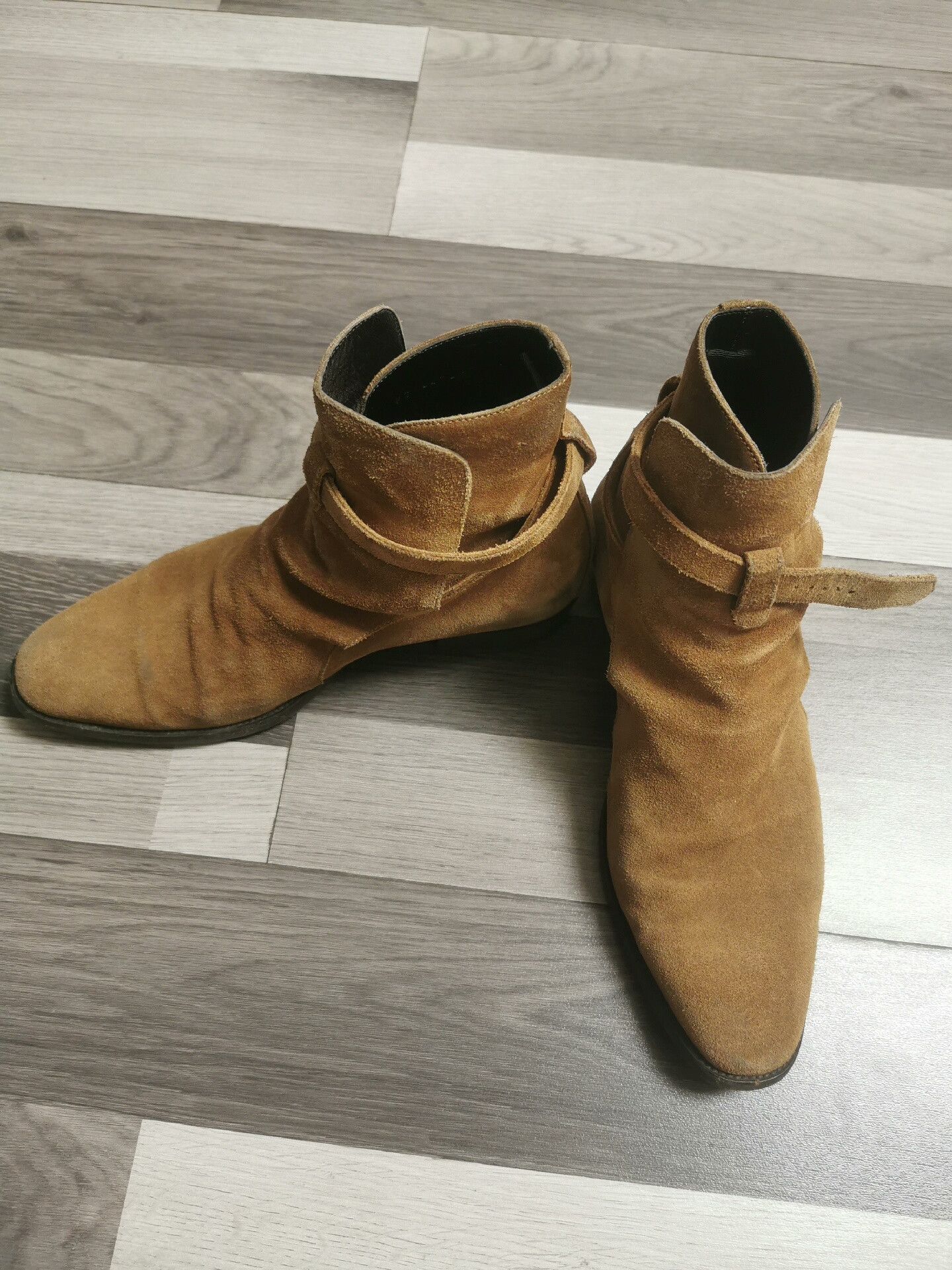 Saint Laurent Paris Classic Saint Laurent Beige Suede Boots Size US 7 / EU 40 - 2 Thumbnail