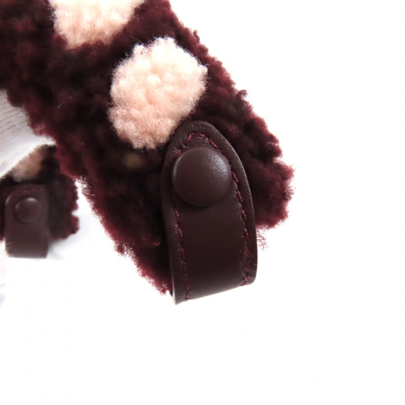 Fendi Fendi Fendi Shearling Accessory Fur Other DUTY FREE for USA Size ONE SIZE - 6 Thumbnail